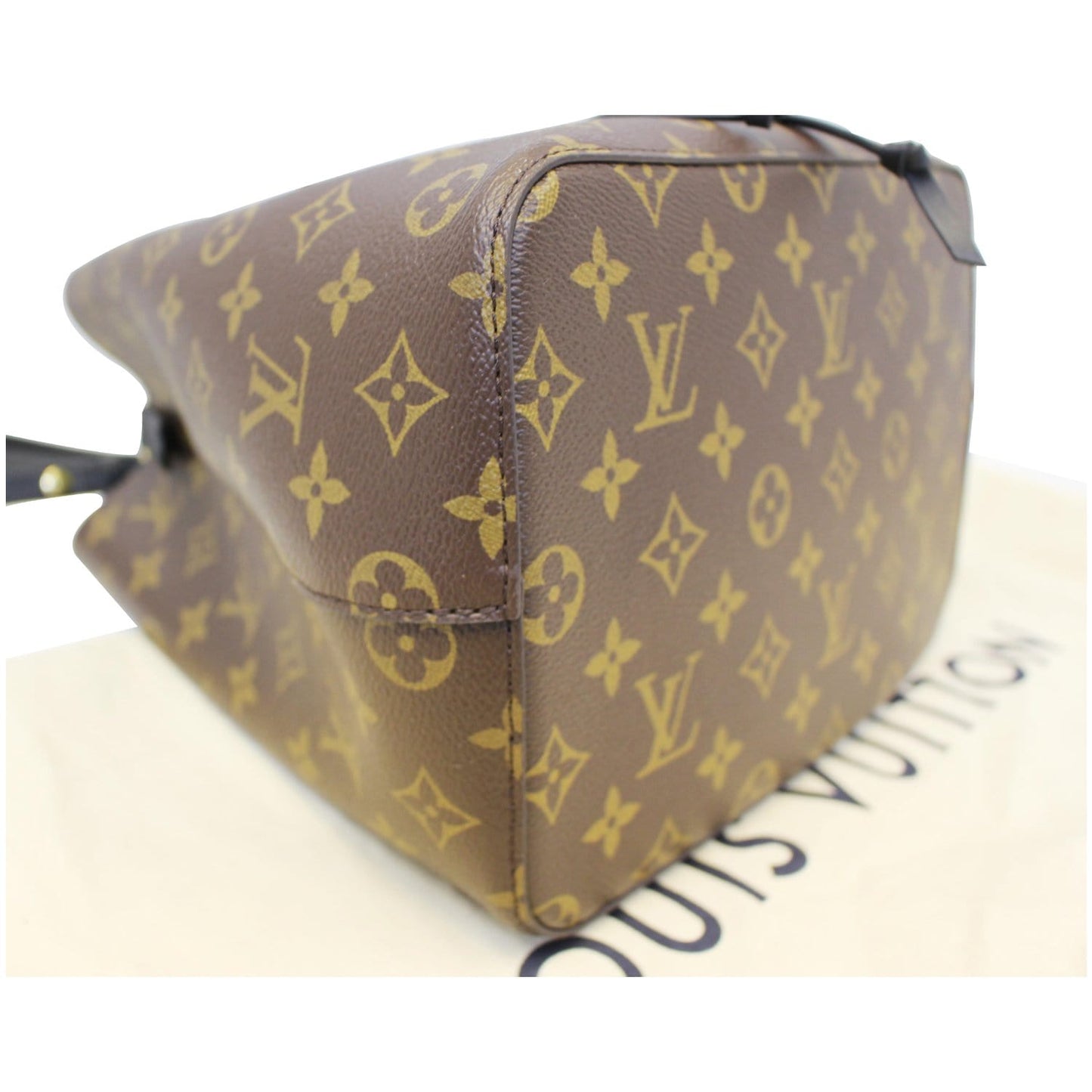 LOUIS VUITTON Neonoe Monogram Canvas Shoulder Bag Black