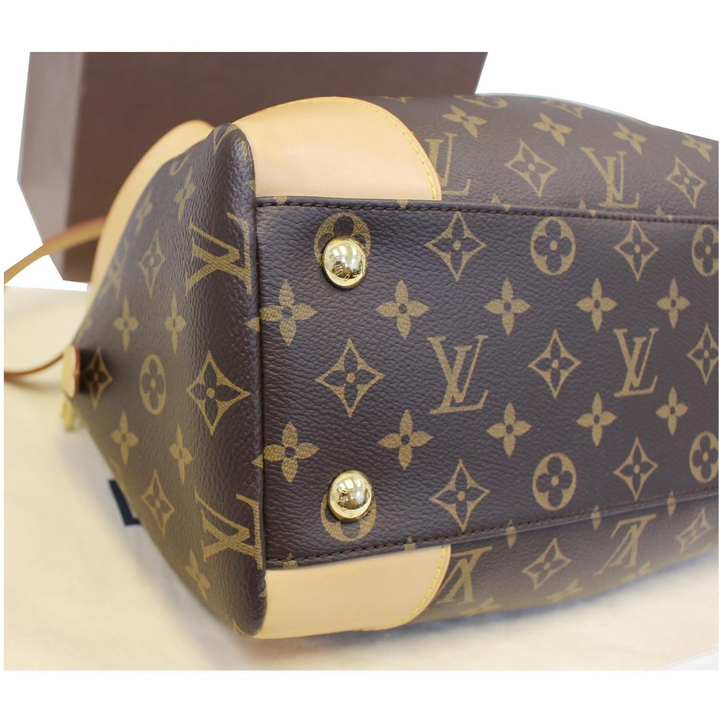 LOUIS VUITTON Segur Monogram Canvas Shoulder Handbag Brown