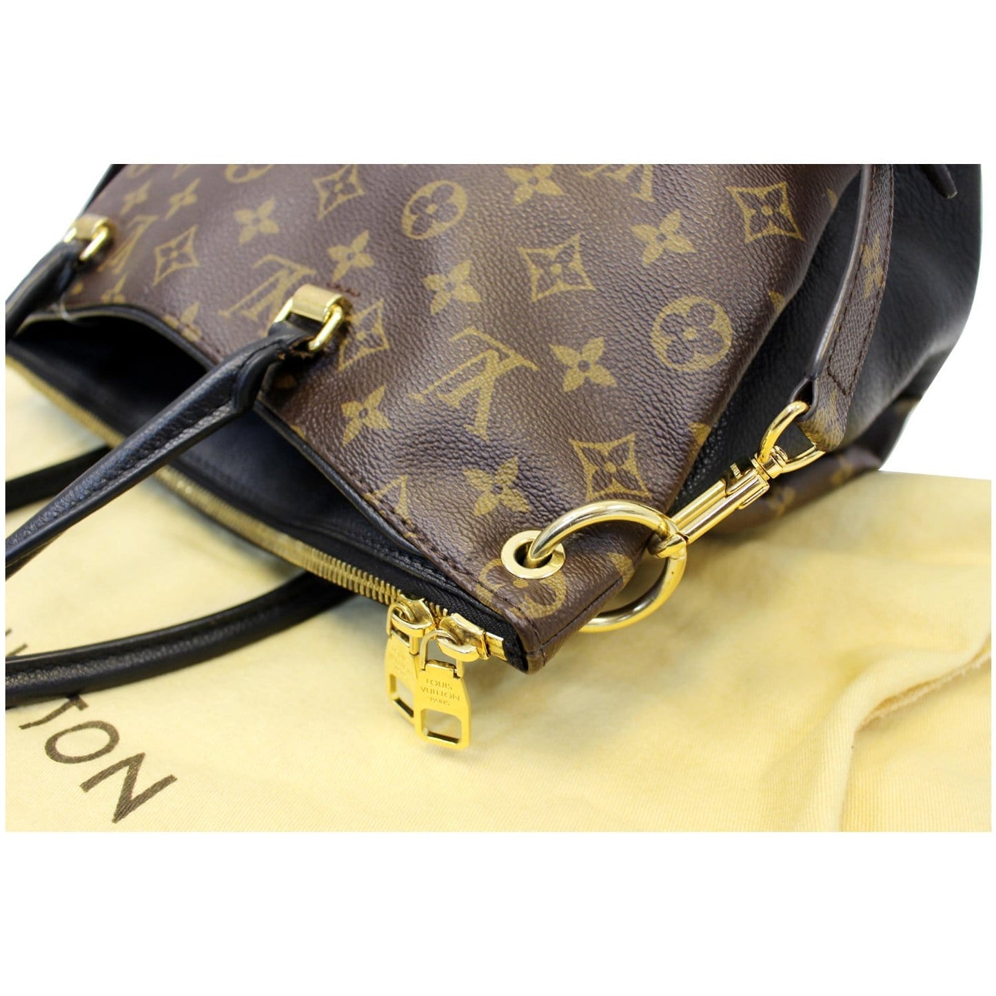 LOUIS VUITTON Pallas Monogram Canvas Shoulder Bag Noir