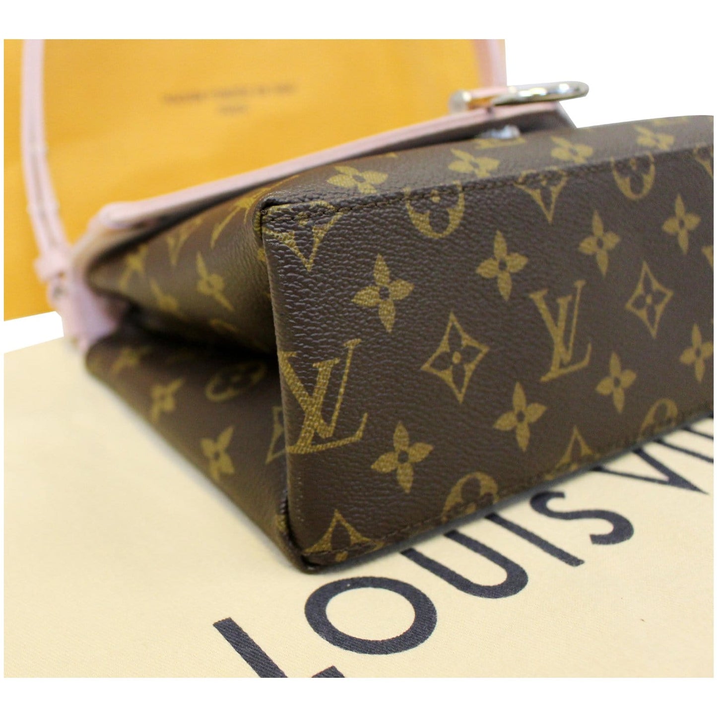 LOUIS VUITTON Saint Michel Monogram Epi Shoulder Bag Rose Ballerine