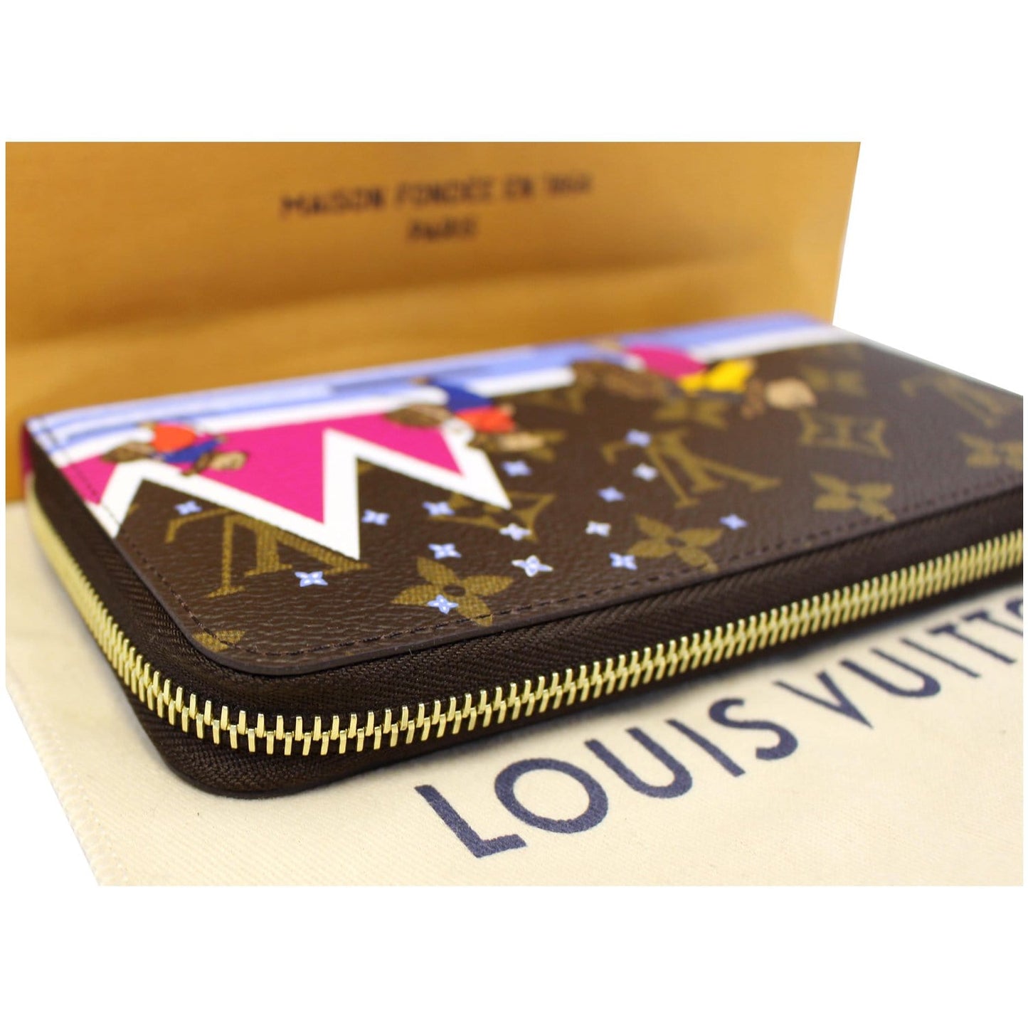 LOUIS VUITTON Holiday Zippy Monogram Canvas Wallet Brown