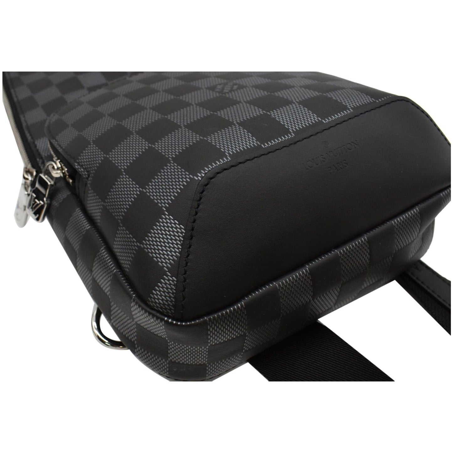 LOUIS VUITTON Avenue Sling Damier Graphite Crossbody Bag Black - 15% OFF