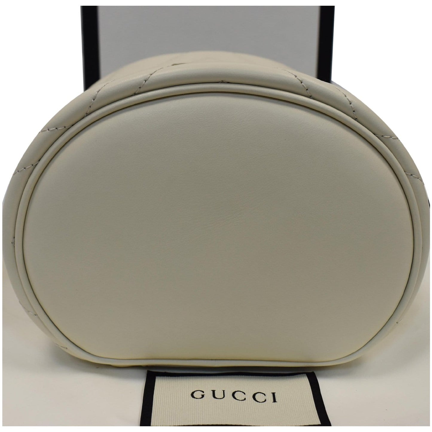 GUCCI GG Marmont Matelasse Chevron Leather Cosmetic Case White 624615