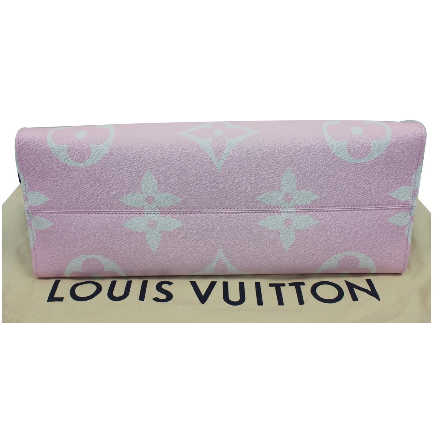 LOUIS VUITTON Escale Onthego GM Monogram Shoulder Bag Pastel