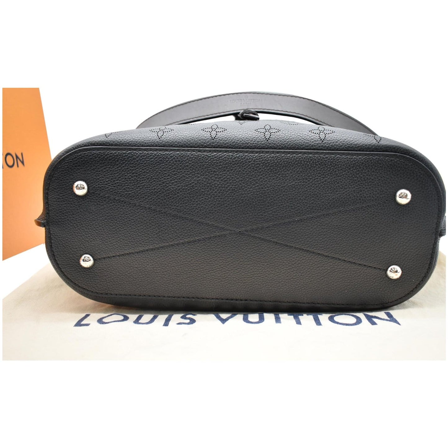 LOUIS VUITTON Girolata Monogram Mahina Leather Shoulder Bag Black
