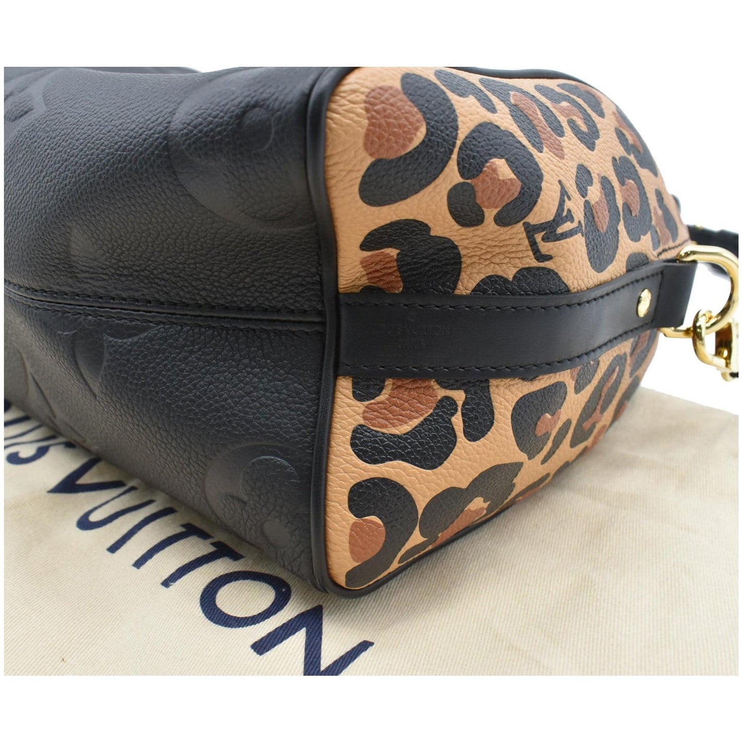 LOUIS VUITTON Speedy 25 Wild At Heart Leather Shoulder Bag Black