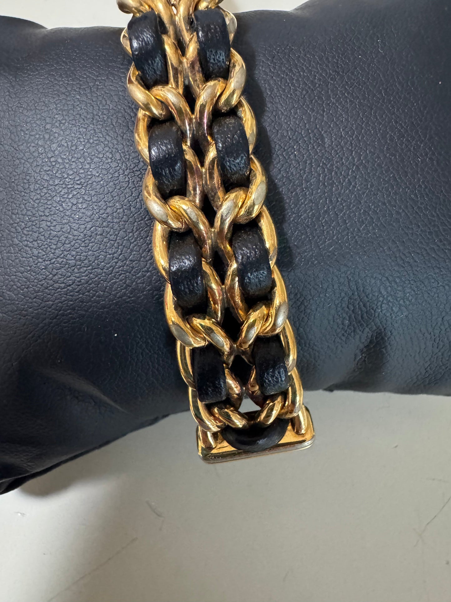 CHANEL 1987 Vintage PREMIERE Watch M Black Leather and 24KT Yellow Gold Plated