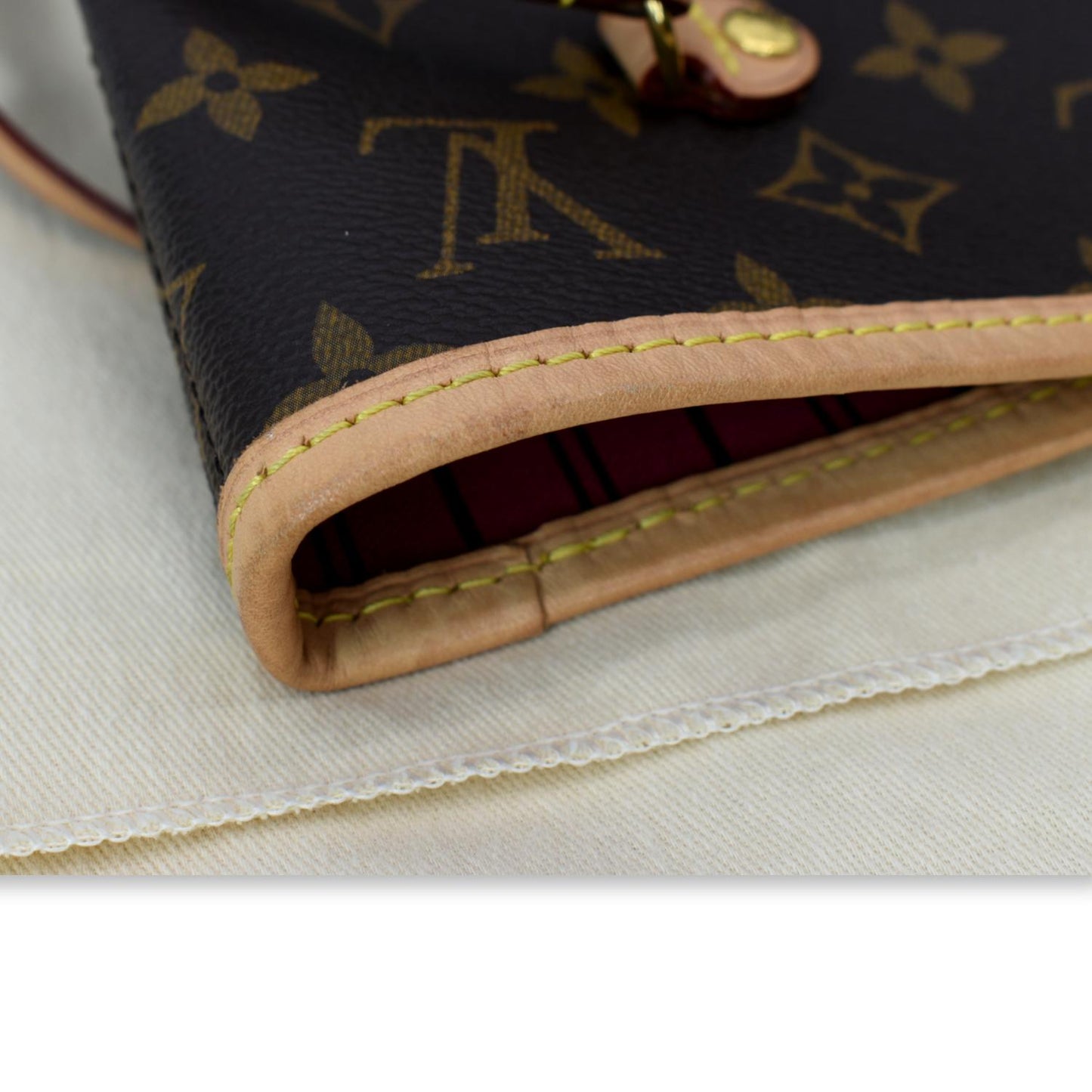 LOUIS VUITTON Neverfull MM Monogram Canvas Tote Bag Brown