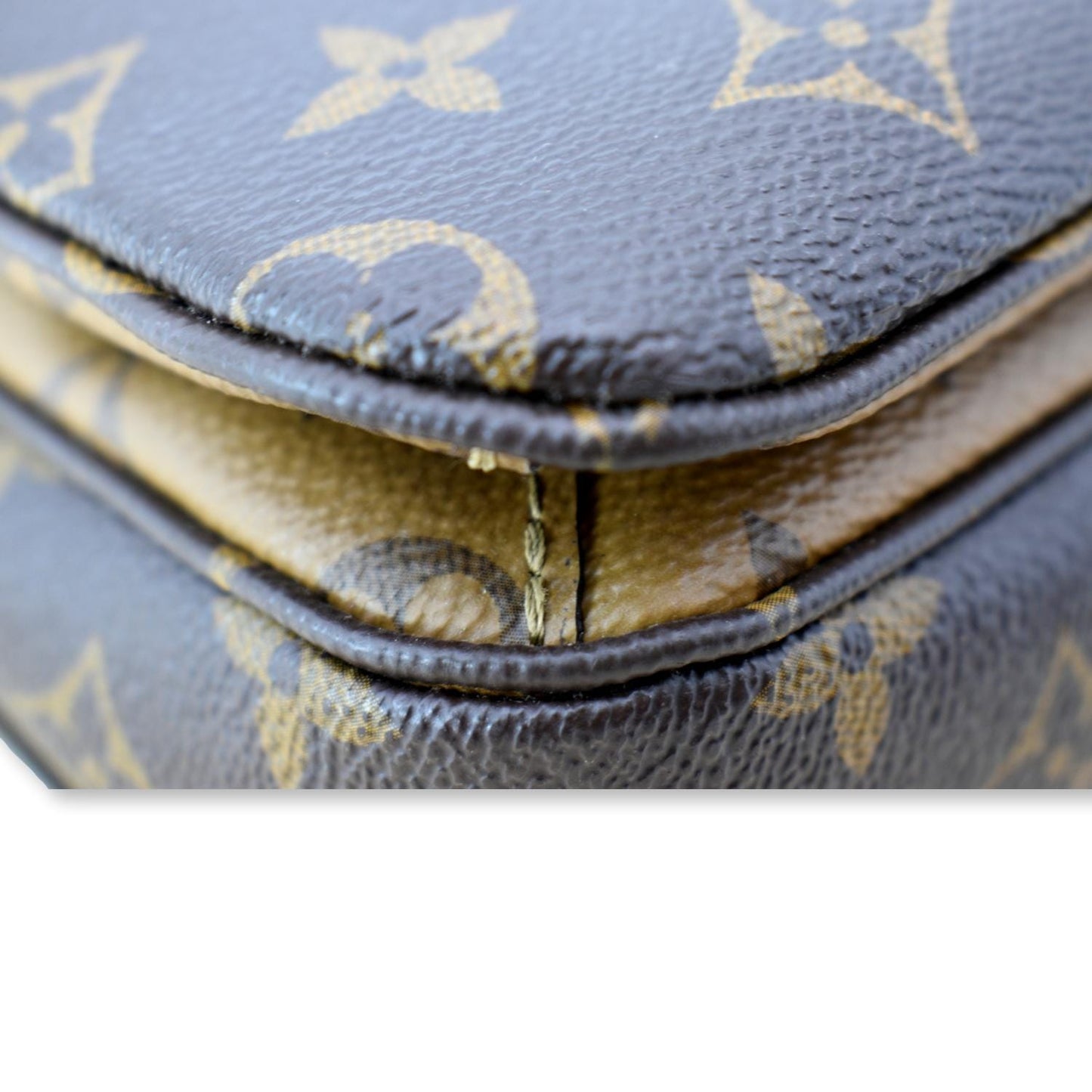 LOUIS VUITTON  Metis Pochette Reverse Monogram Canvas Crossbody Bag Brown