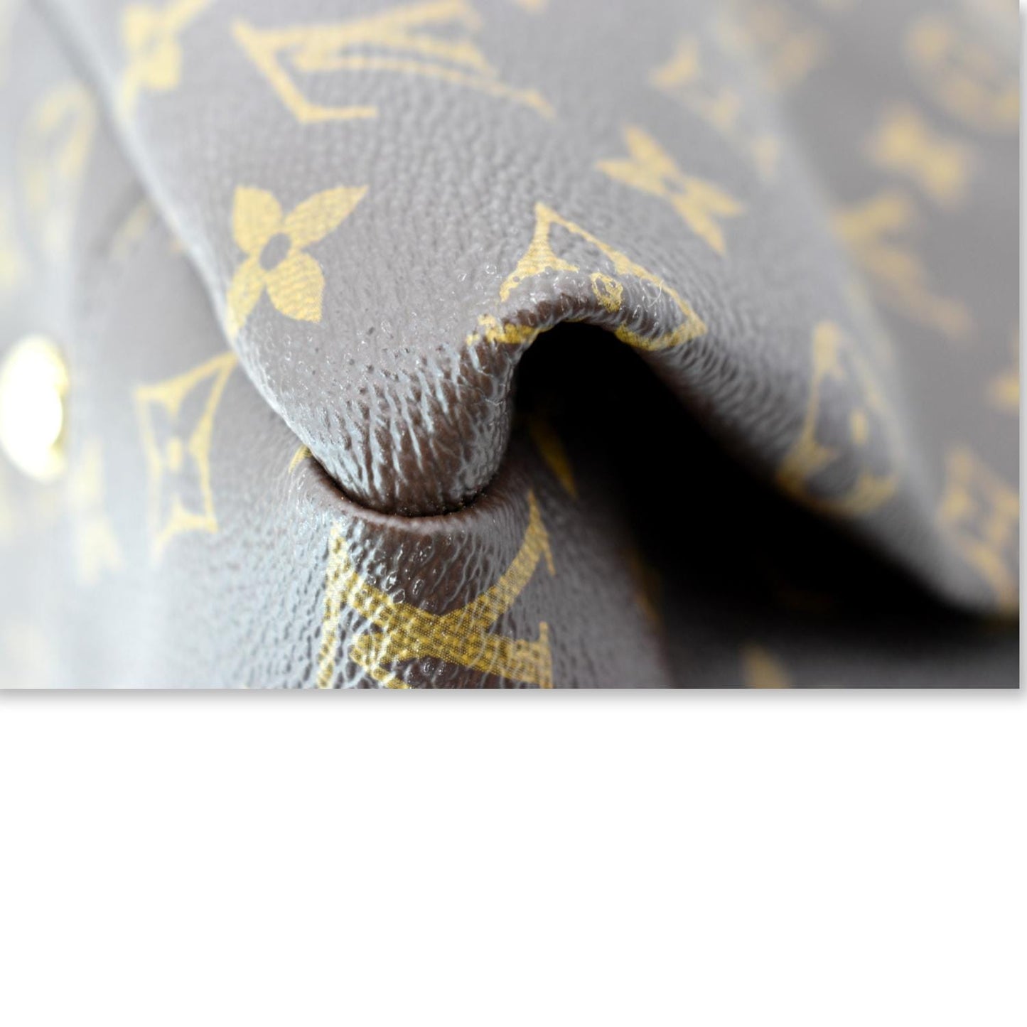LOUIS VUITTON Artsy MM Monogram Canvas Hobo Bag Brown