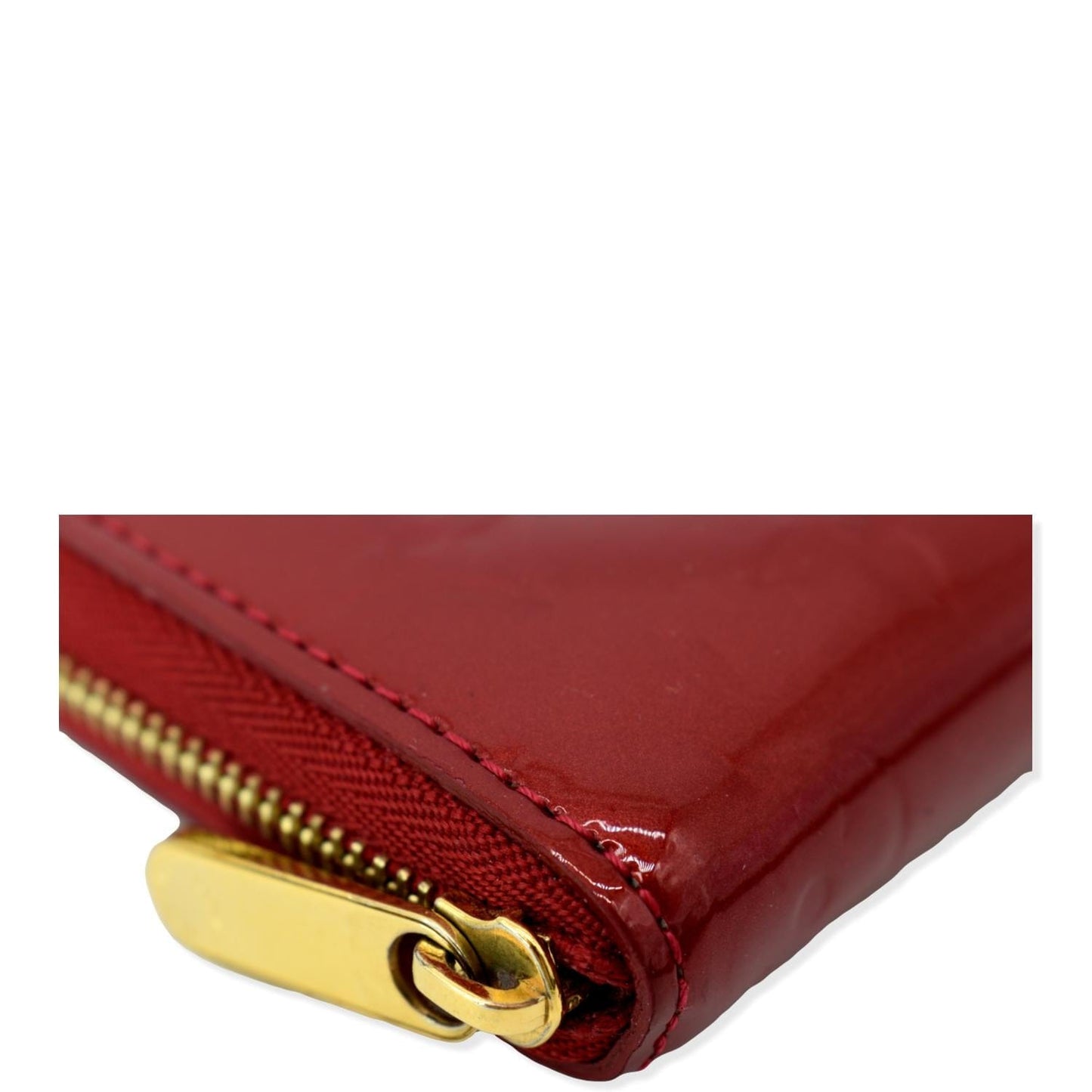 LOUIS VUITTON Vernis Leather Zippy Coin Purse Cerise Cherry