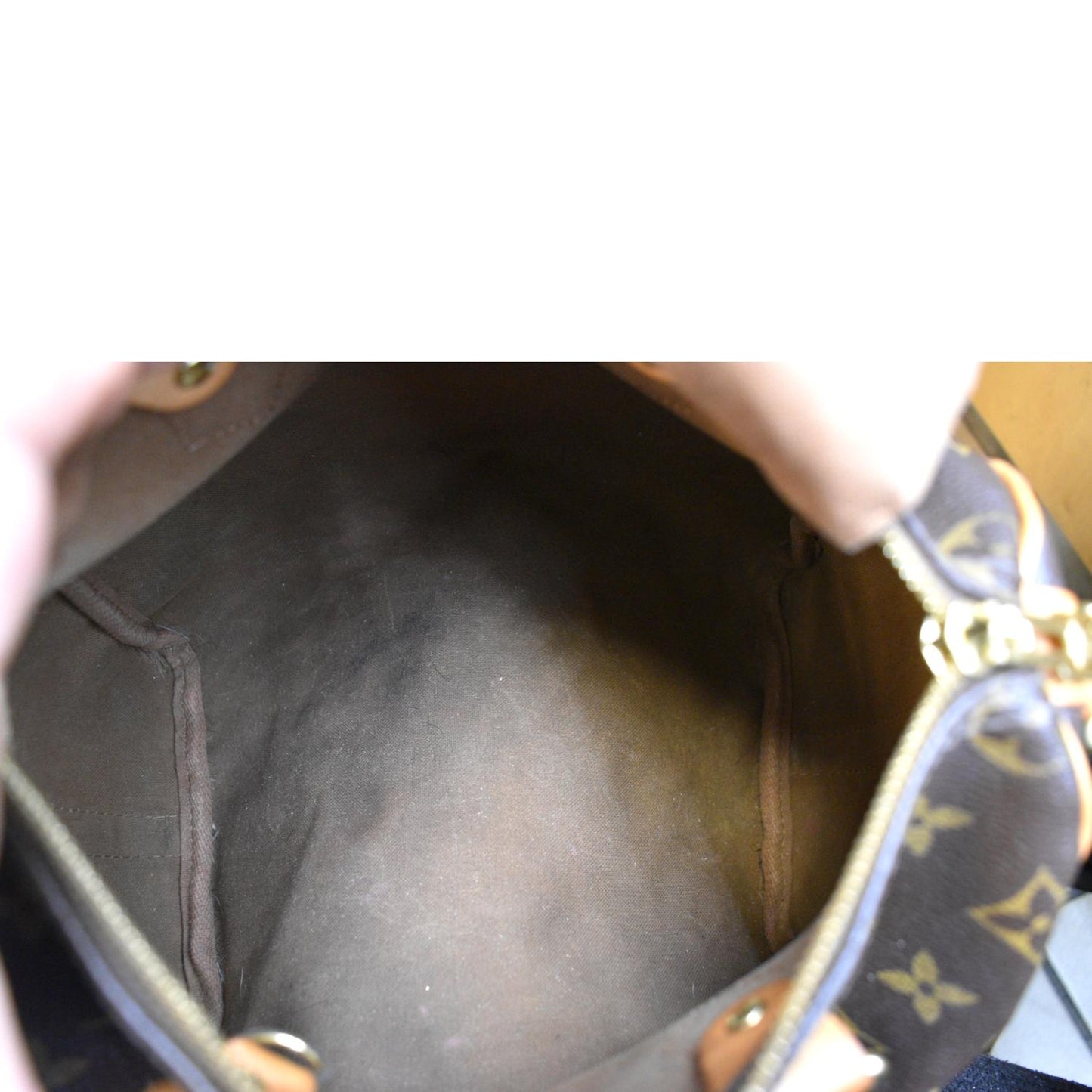LOUIS VUITTON Speedy 25 Monogram Canvas Satchel Bag Brown