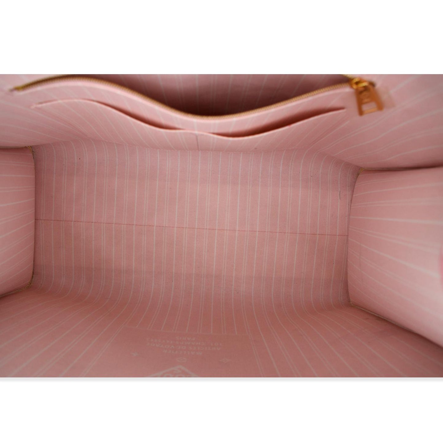LOUIS VUITTON Pool Onthego GM Monogram Shoulder Bag Pink - Hot Deals