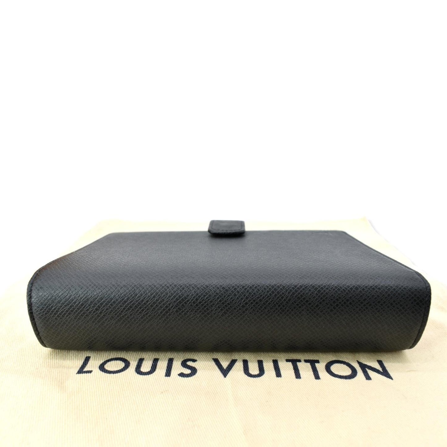 LOUIS VUITTON Taiga Leather Small Ring Agenda Cover Black