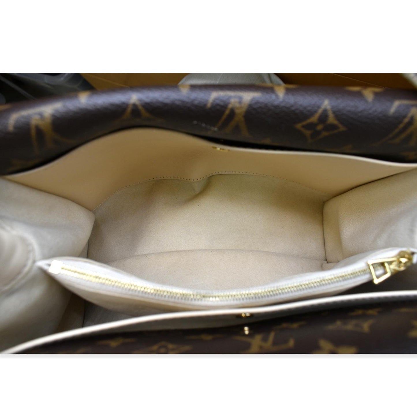 LOUIS VUITTON Double V Grained Leather Monogram Shoulder Bag Brown