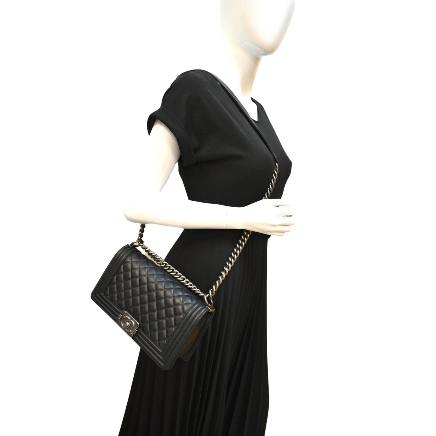 CHANEL Medium Boy Flap Leather Shoulder Bag Black