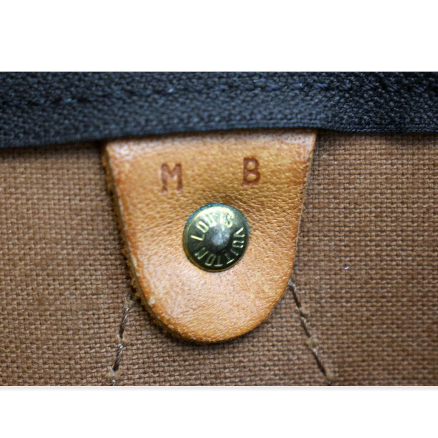 LOUIS VUITTON Speedy 30 Monogram Canvas Satchel Bag Brown