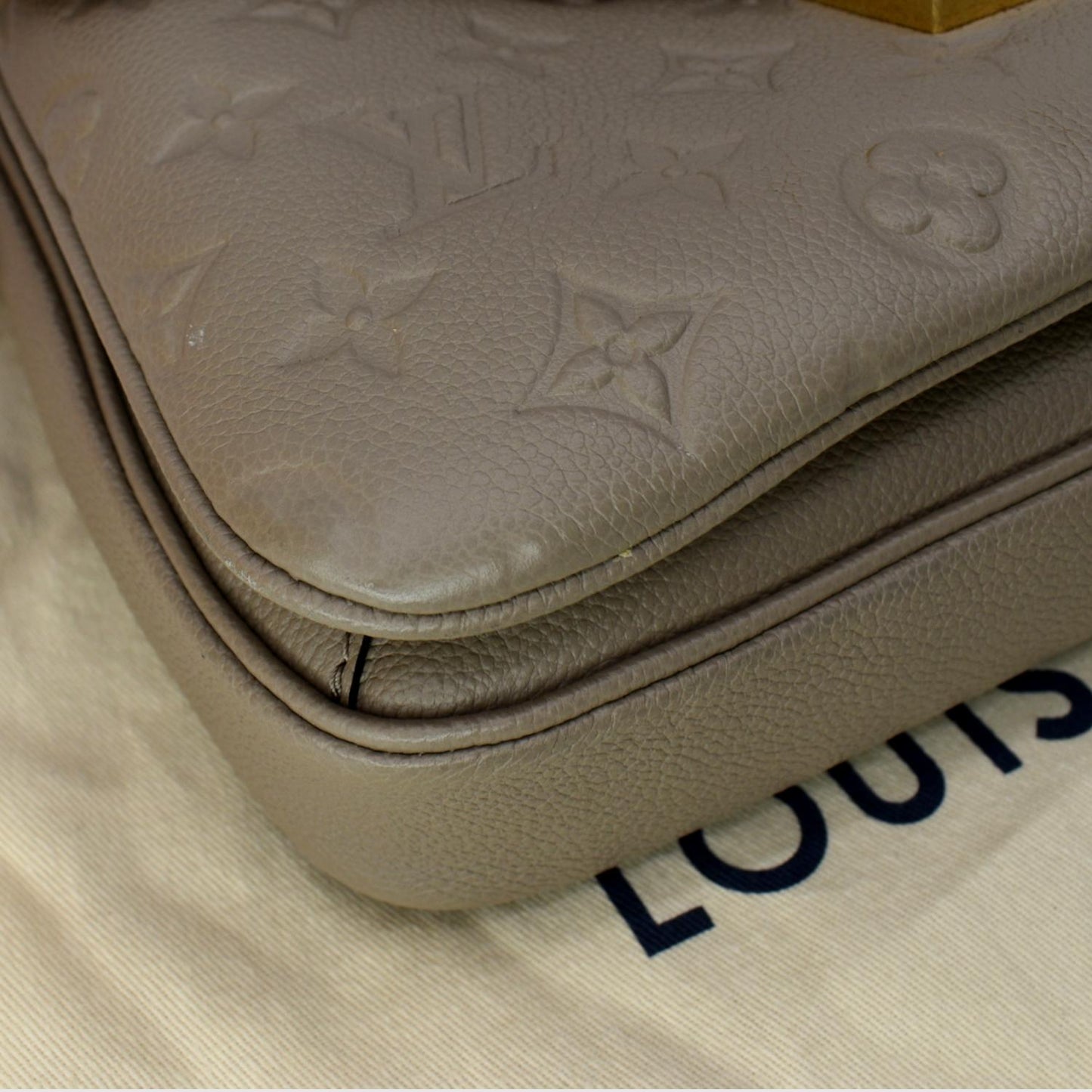 LOUIS VUITTON  Metis Pochette Empreinte Leather Crossbody Bag Taupe