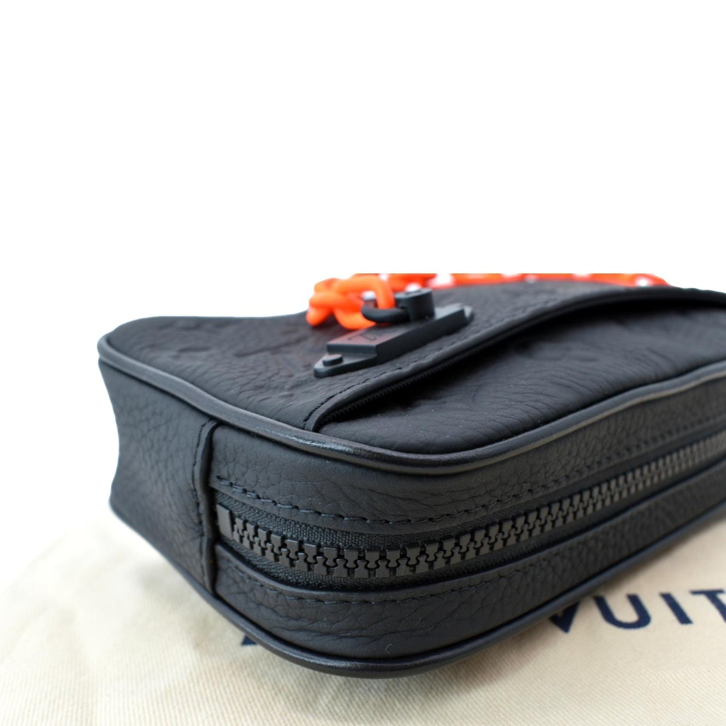 LOUIS VUITTON Volga Monogram Empreinte Chain Pochette Bum Bag Black