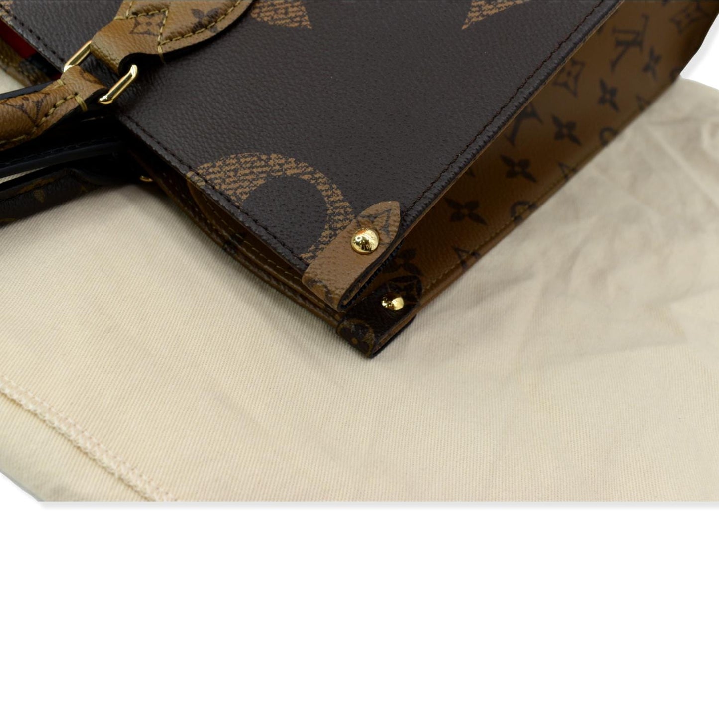 LOUIS VUITTON Onthego MM Giant Monogram Canvas Tote Shoulder Bag Brown
