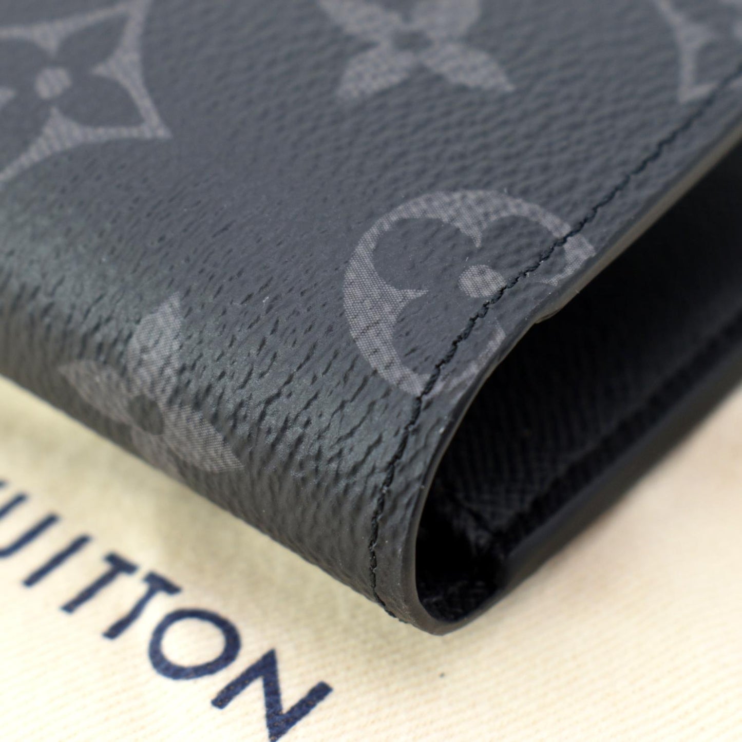 LOUIS VUITTON Damier Graphite Canvas Multiple Wallet Black