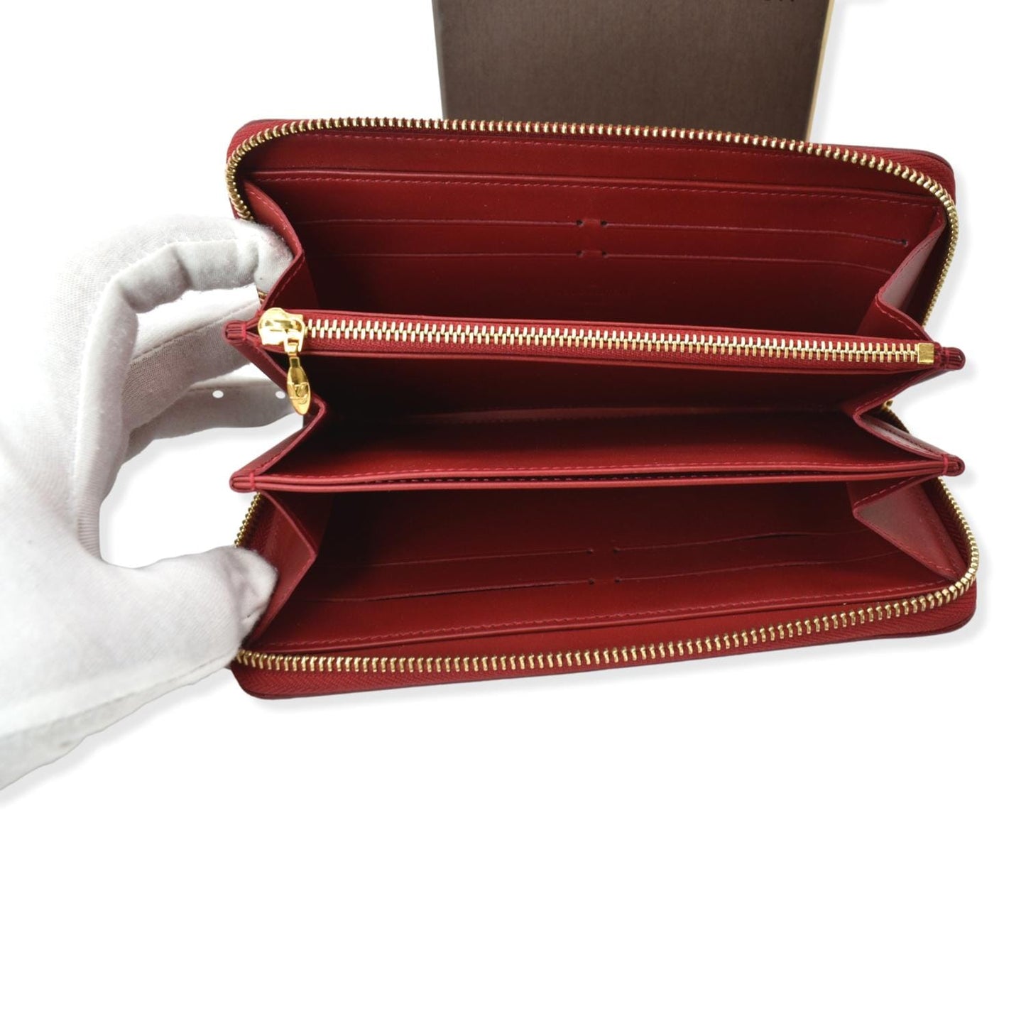 LOUIS VUITTON  Monogram Vernis Zippy Wallet Pink
