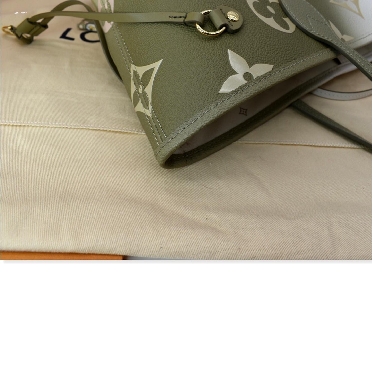 LOUIS VUITTON Neverfull MM Monogram Coated Canvas Tote Sunset Kaki