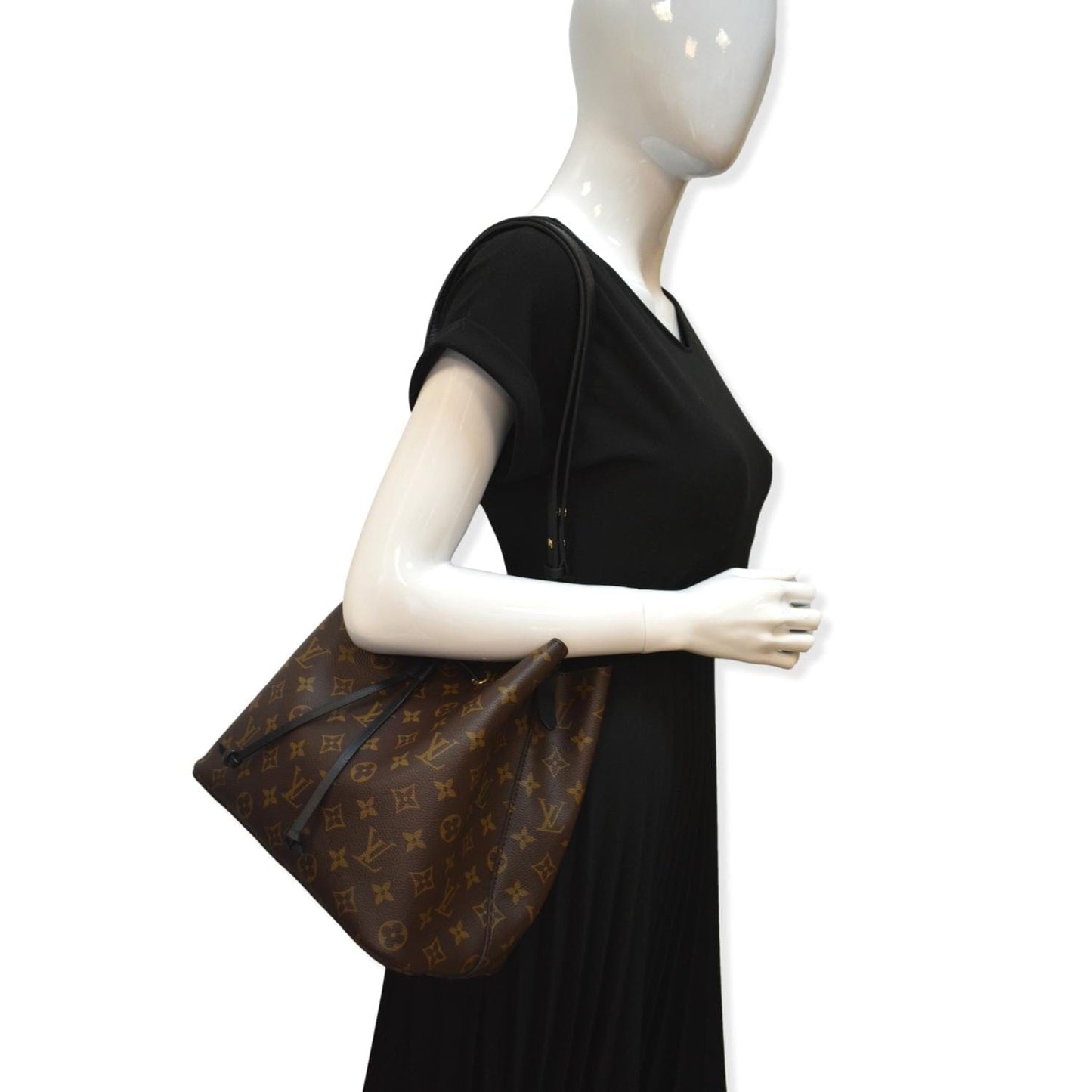 LOUIS VUITTON NeoNoe MM Monogram Canvas Shoulder Bag Brown