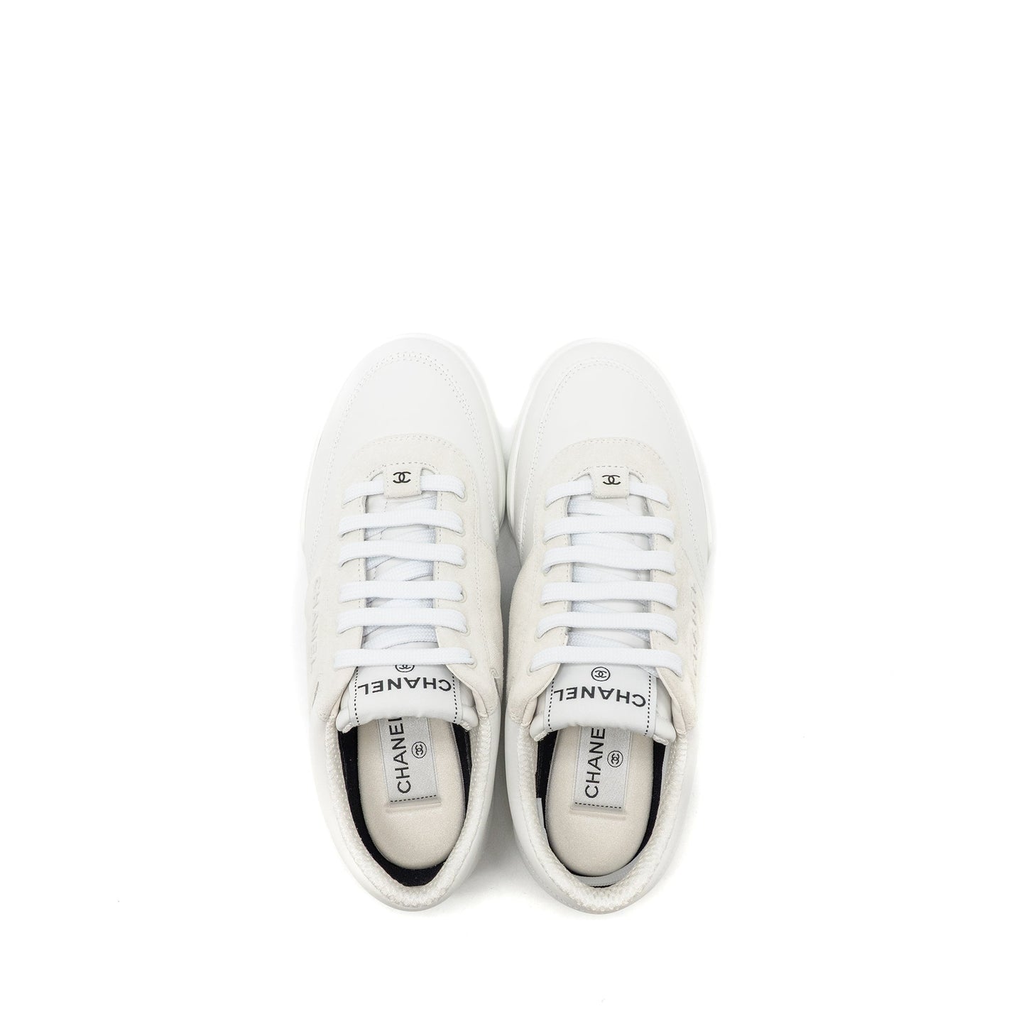 Chanel Size 38 Letter Logo Sneakers Calfskin/Suede White
