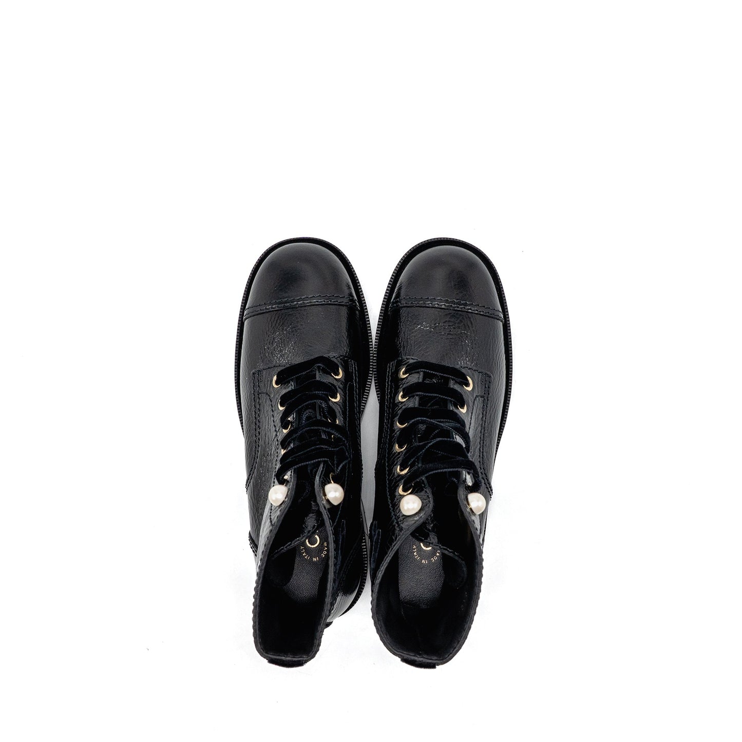 Chanel size 39 lace up boots shiny calfskin black