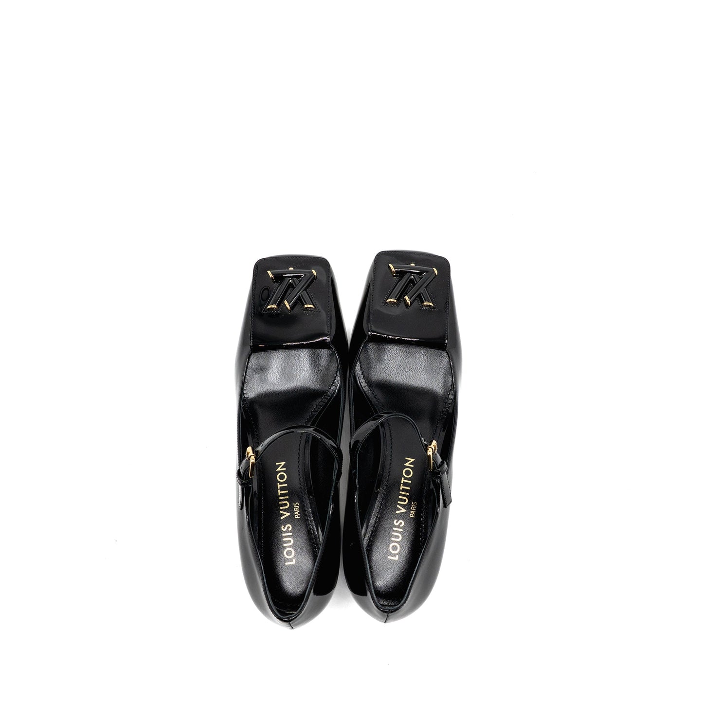 Louis Vuitton Size 38 Shake Pump Patent Black