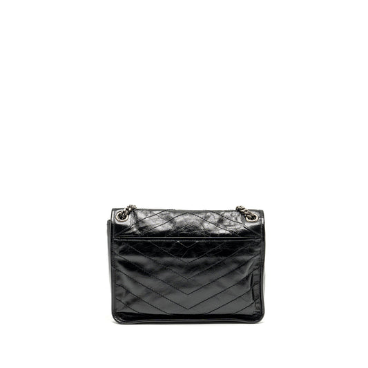 Saint Laurent/ Medium Niki Calfskin Black