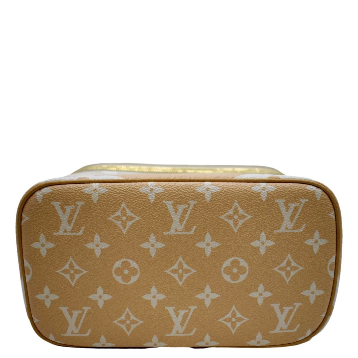 LOUIS VUITTON By The Pool Nice BB Monogram Giant Canvas Vanity Case Brume