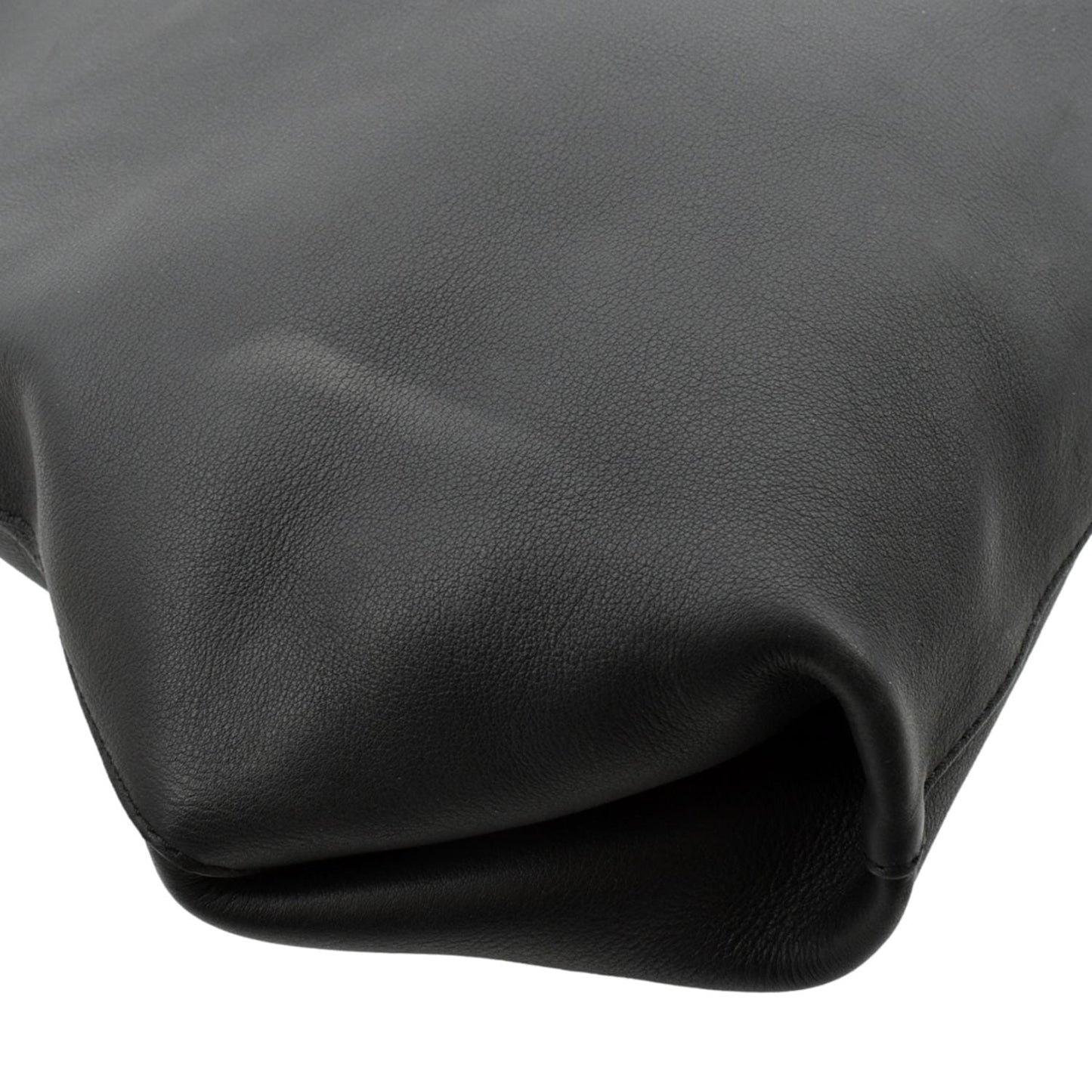 BURBERRY Medium Grommet Smooth Calfskin Hobo Bag Black
