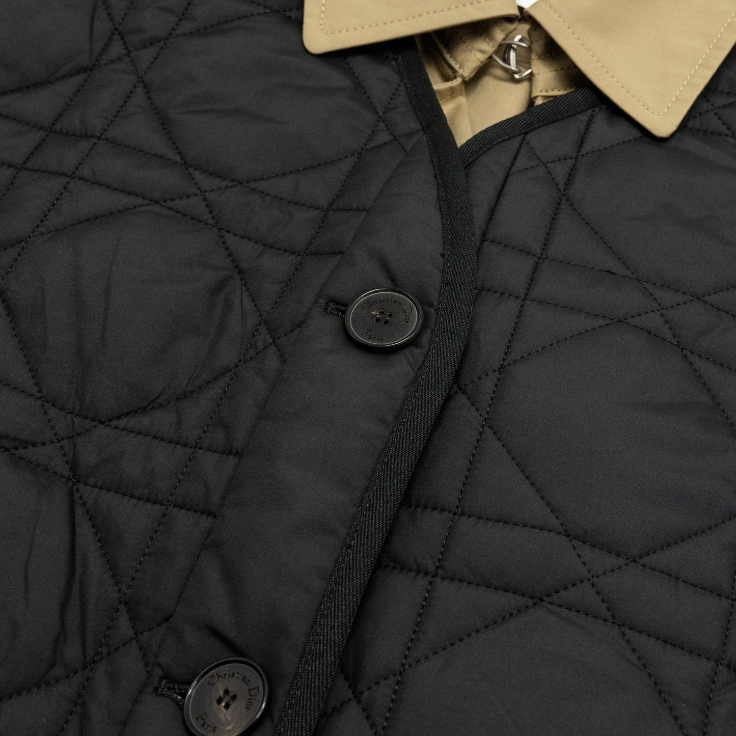 Size 36 Trench Coat With Macrocannage Quilted Vest Cotton/Polyester Beige/Black
