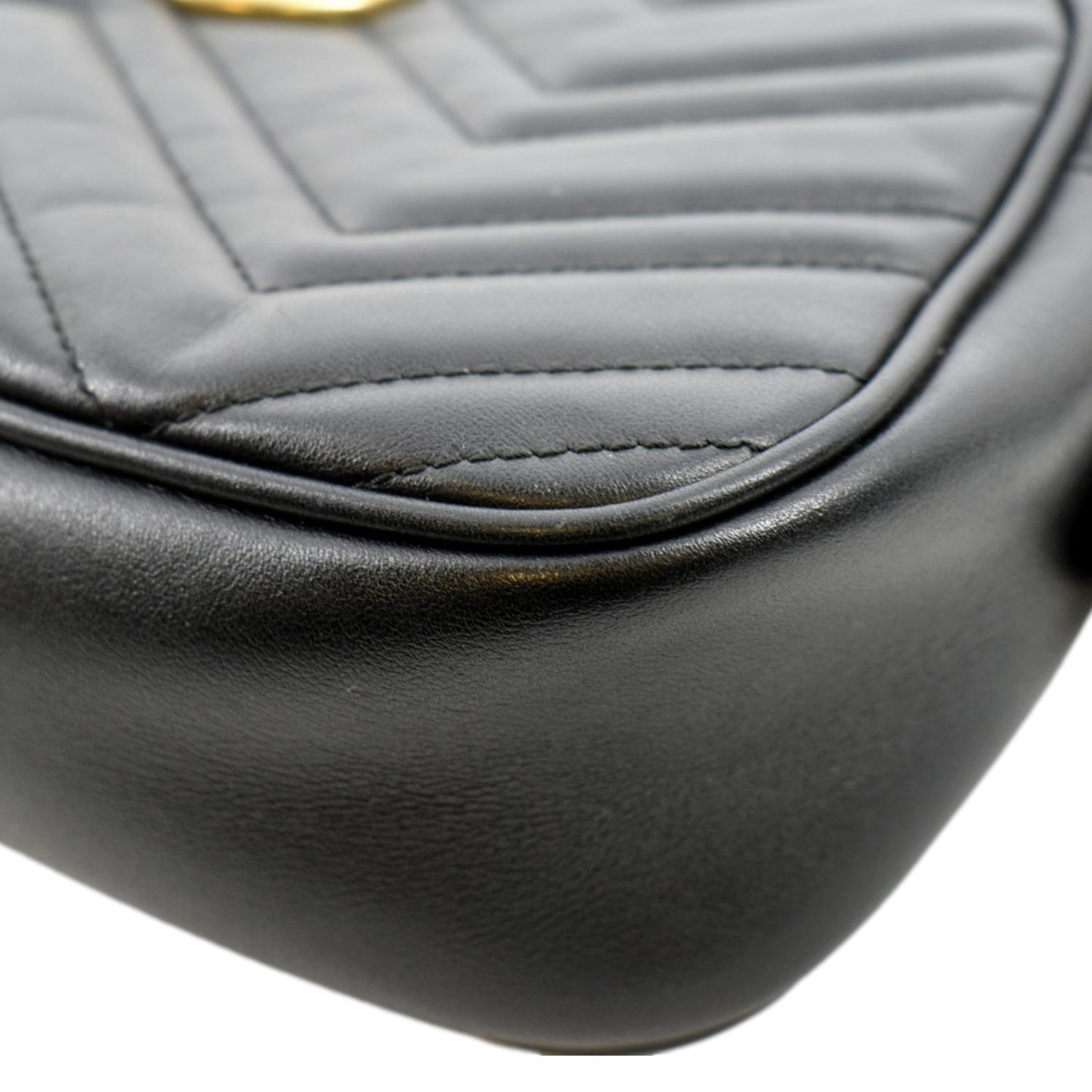 GUCCI GG Marmont Small Matelasse Leather Crossbody Bag Black 447632