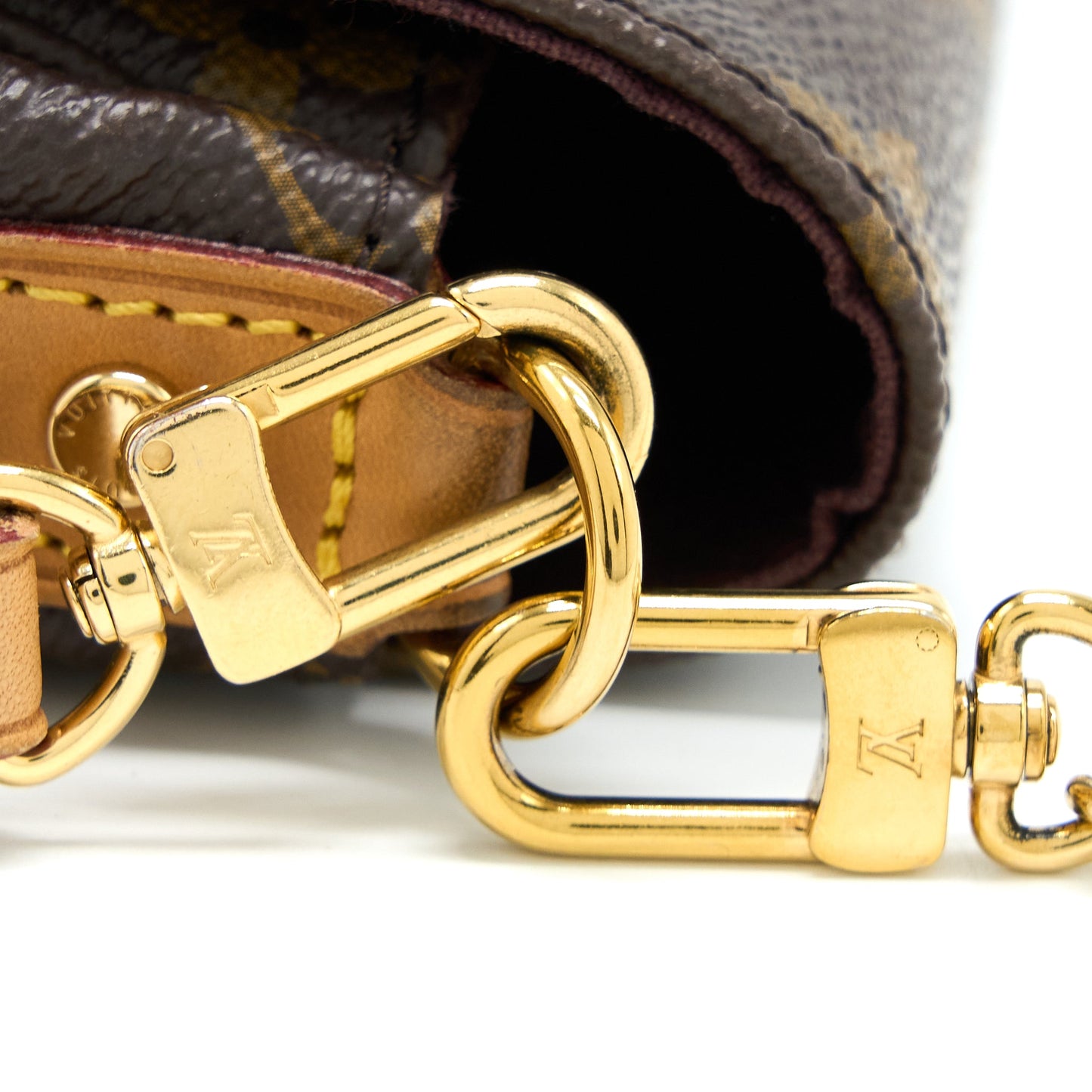 Louis Vuitton Favorite Monogram Canvas