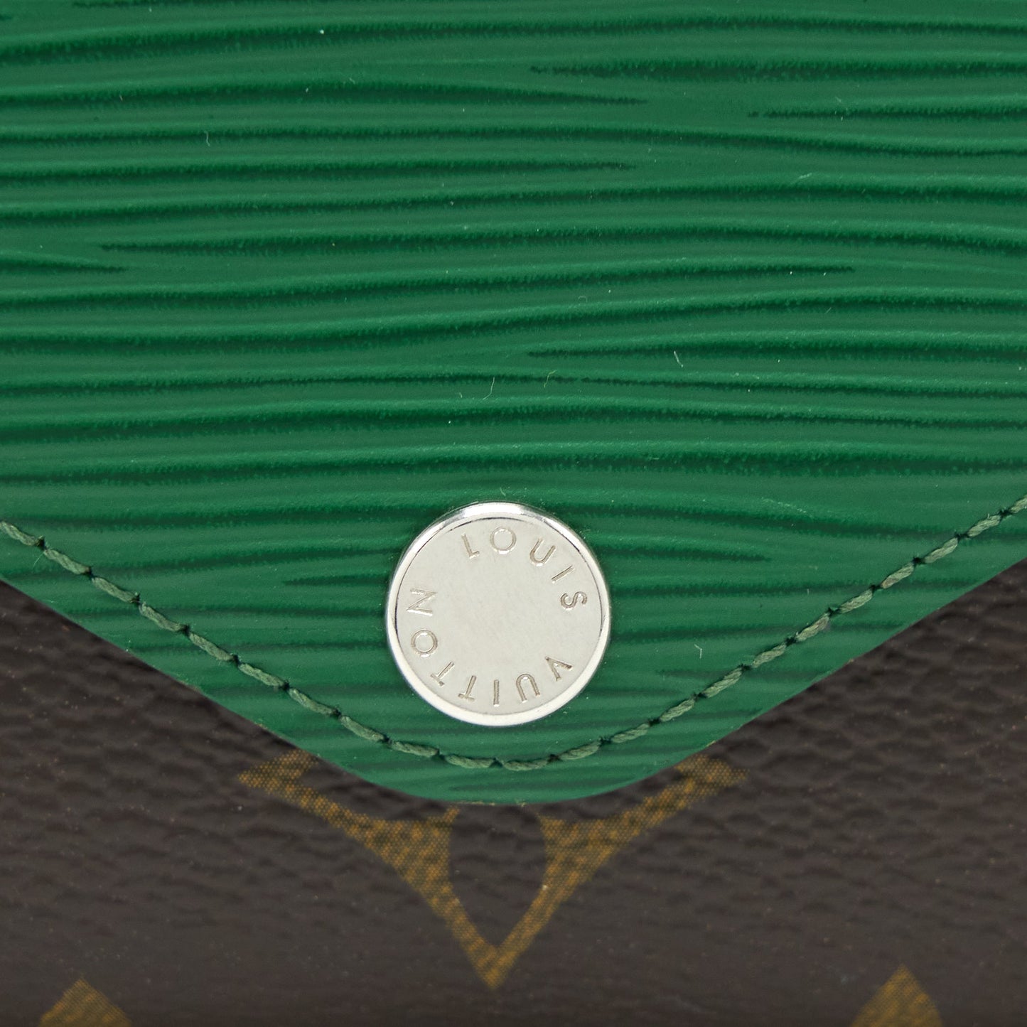 Louis Vuitton Compact Wallet / Monogram Canvas