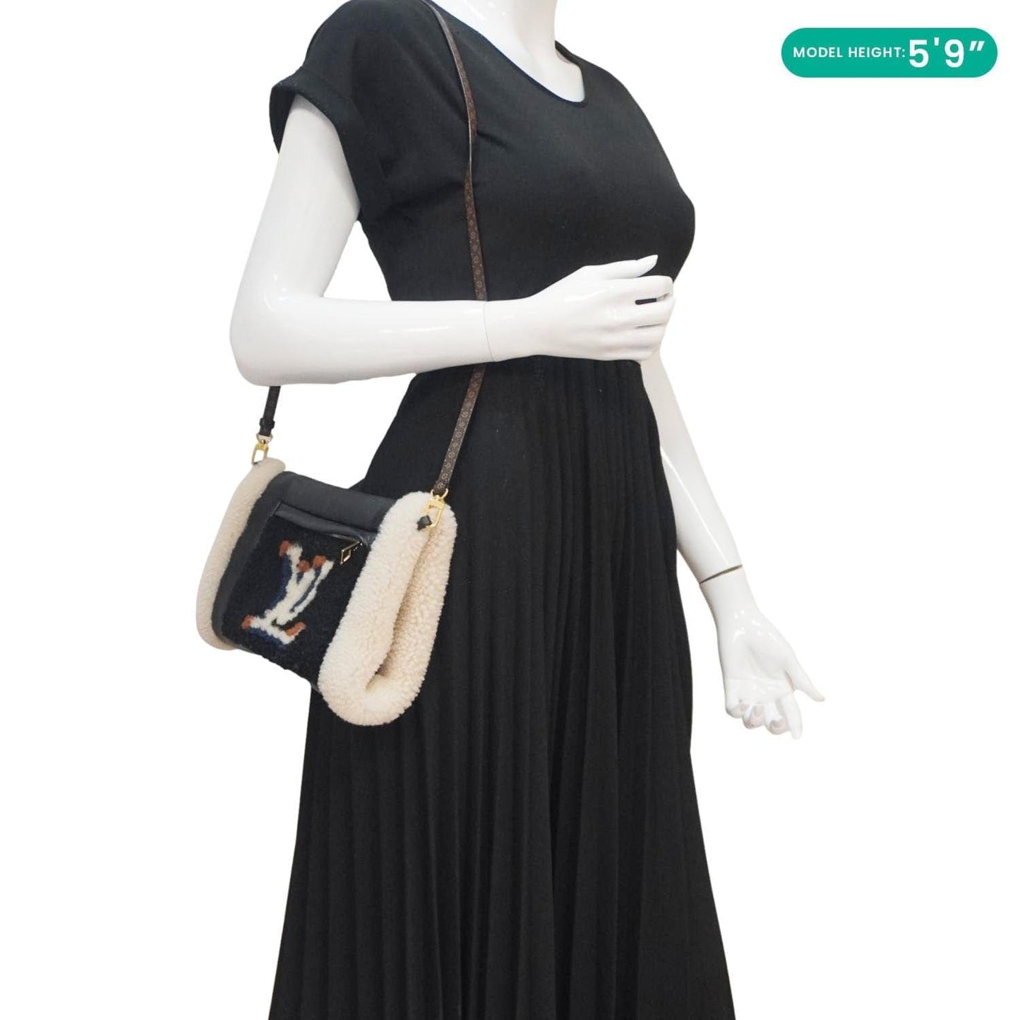LOUIS VUITTON Teddy Muffle Monogram Calfskin Leather Shoulder Bag Black