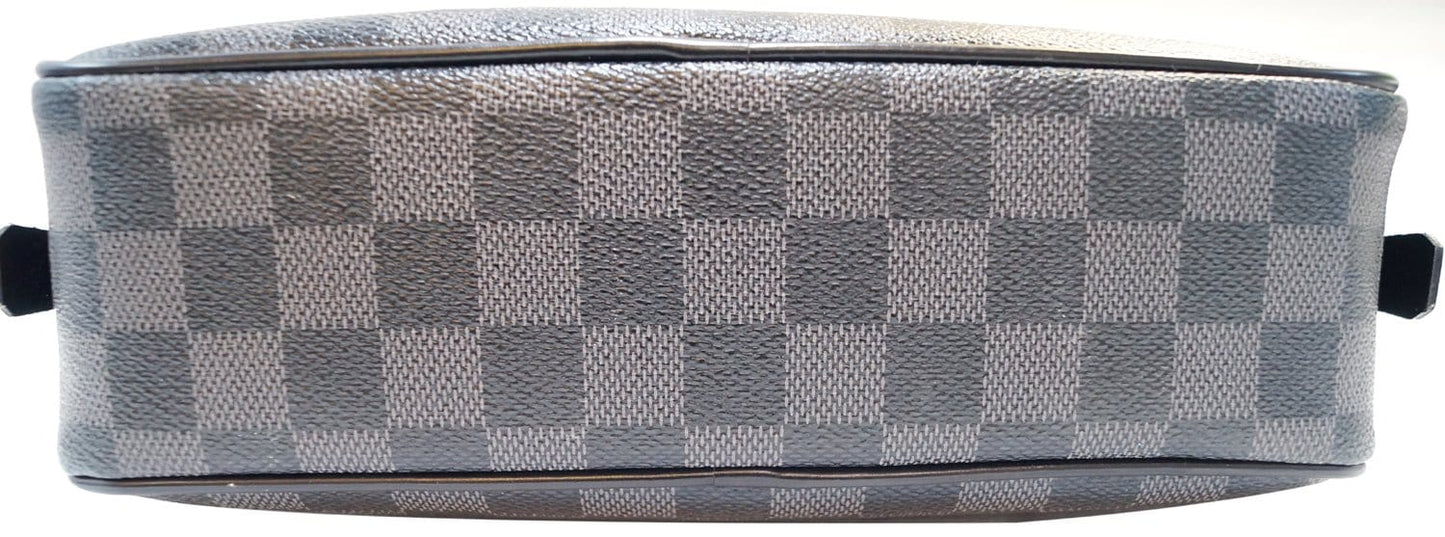 Louis Vuitton Damier Graphite Toiletry Cosmetic Pouch
