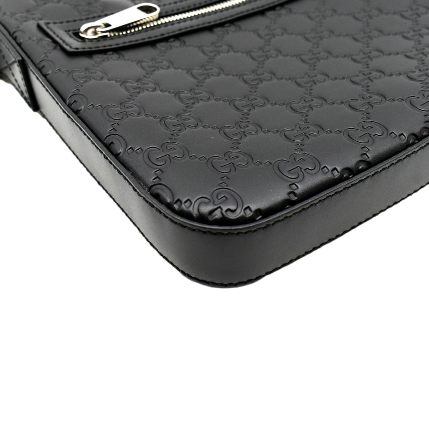 GUCCI GG Signature Leather Messenger Bag Black 406410