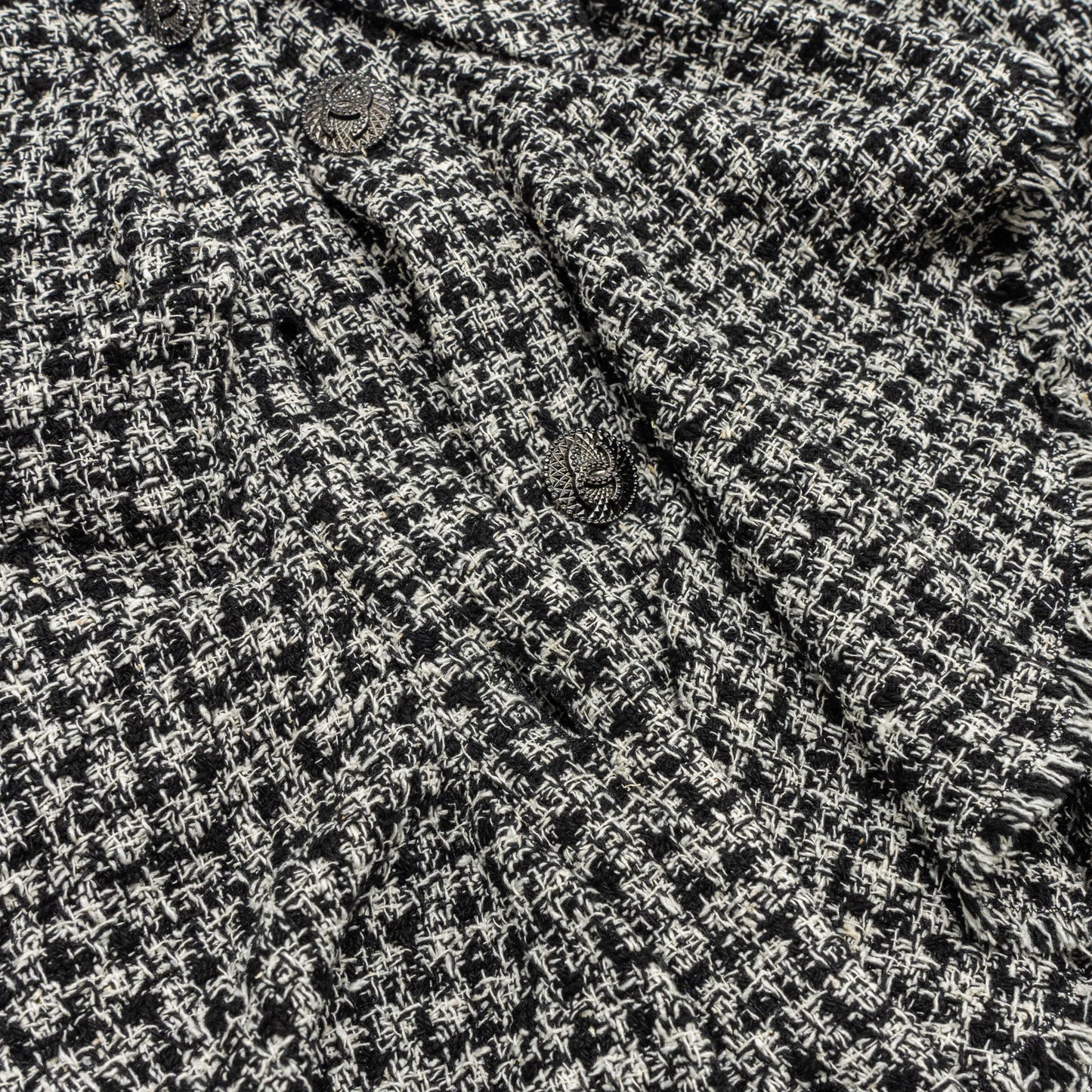 Chanel Size 38 09p Tweed Jacket Black/White