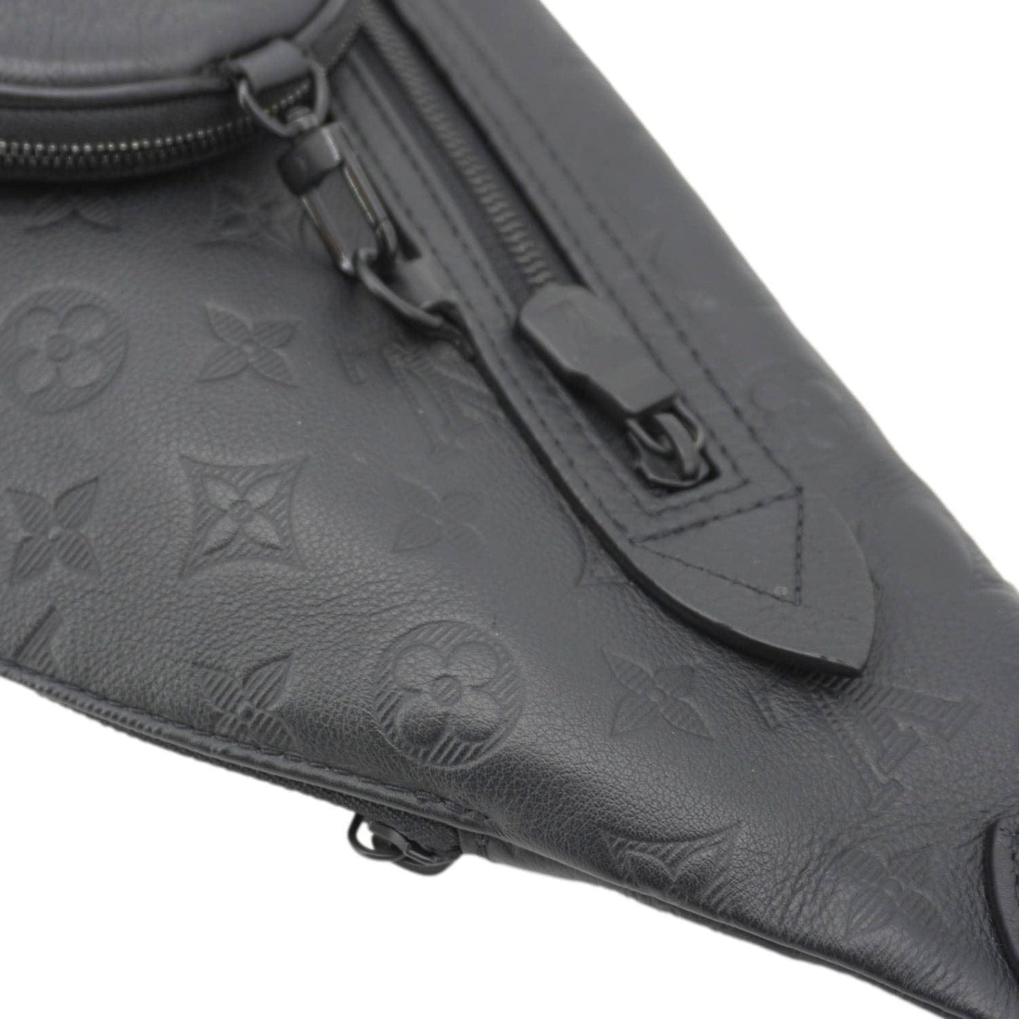 LOUIS VUITTON Duo Slingbag Taigarama Crossbody Bag Black