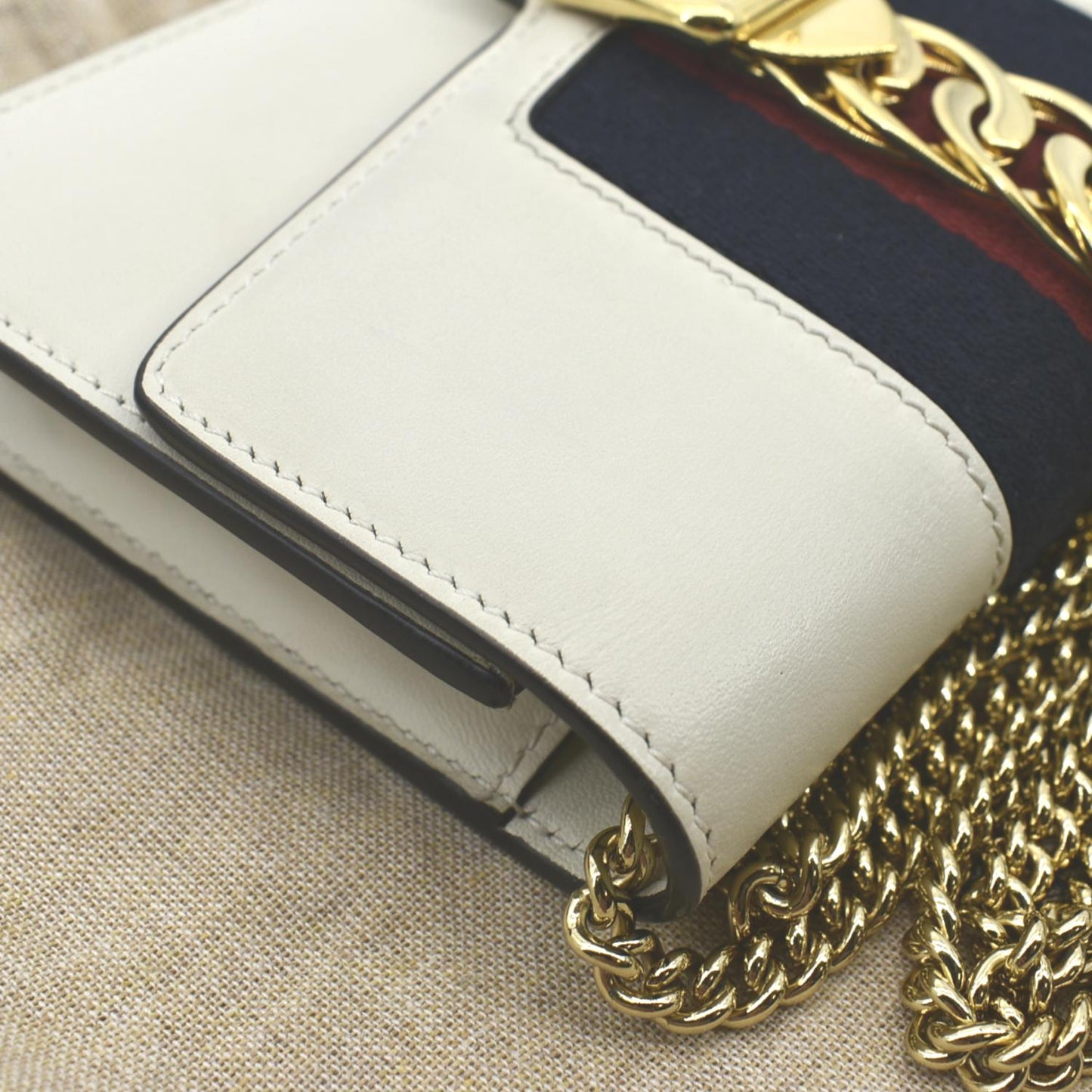 GUCCI Sylvie Super Mini Leather Crossbody Bag White 494646