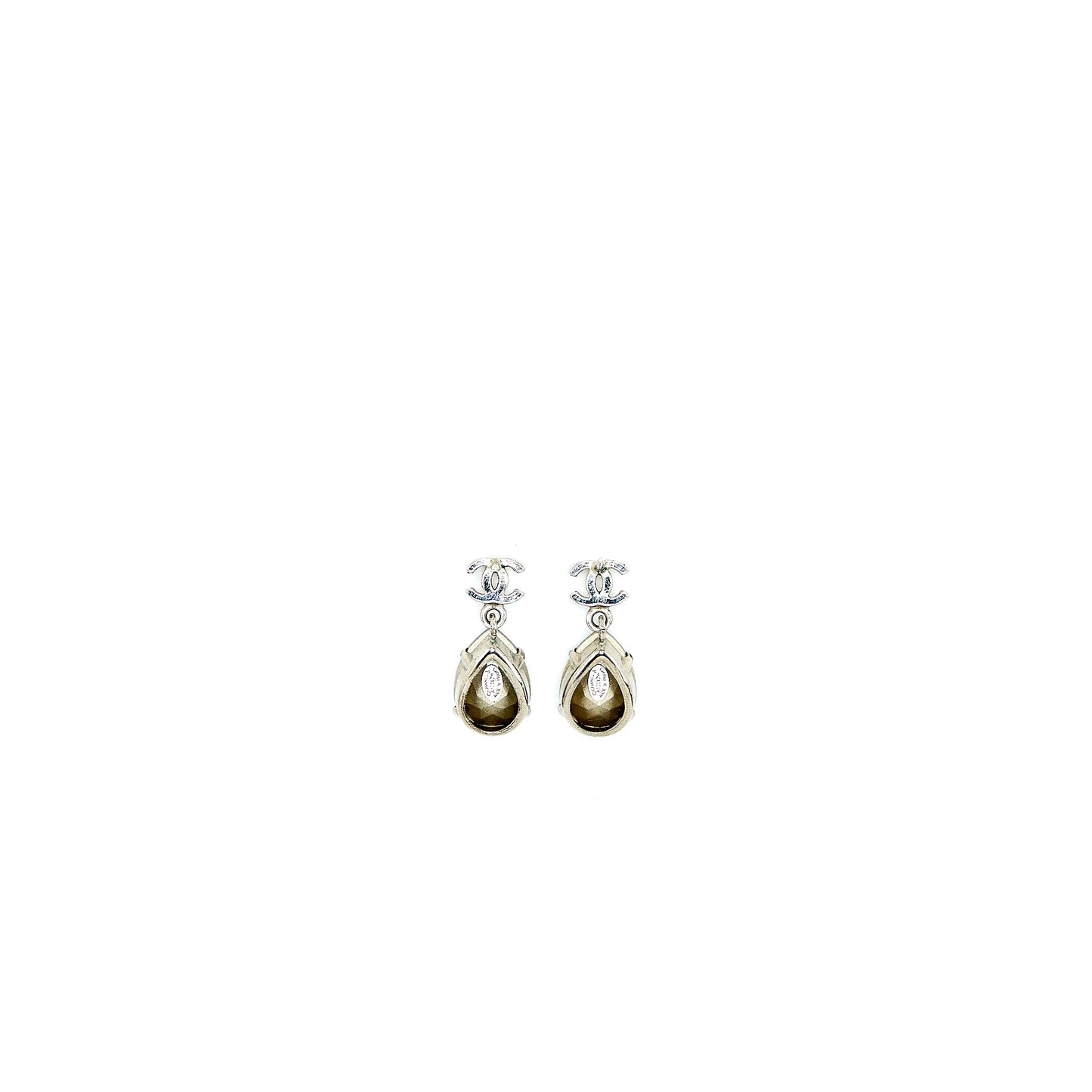Chanel CC Logo trass Drop Silver Tone