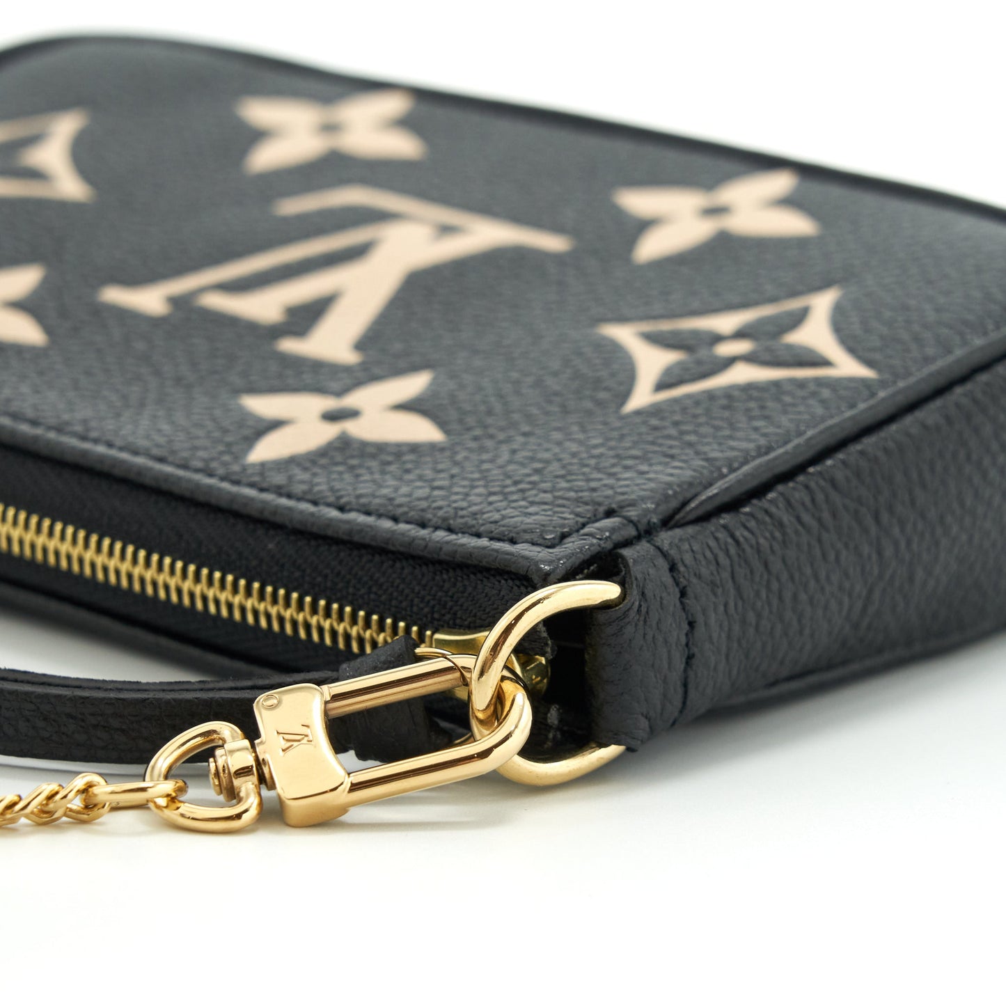 Louis Vuitton Mini Pochette Accessories Bicolour Monogram âem-Reintegration Black