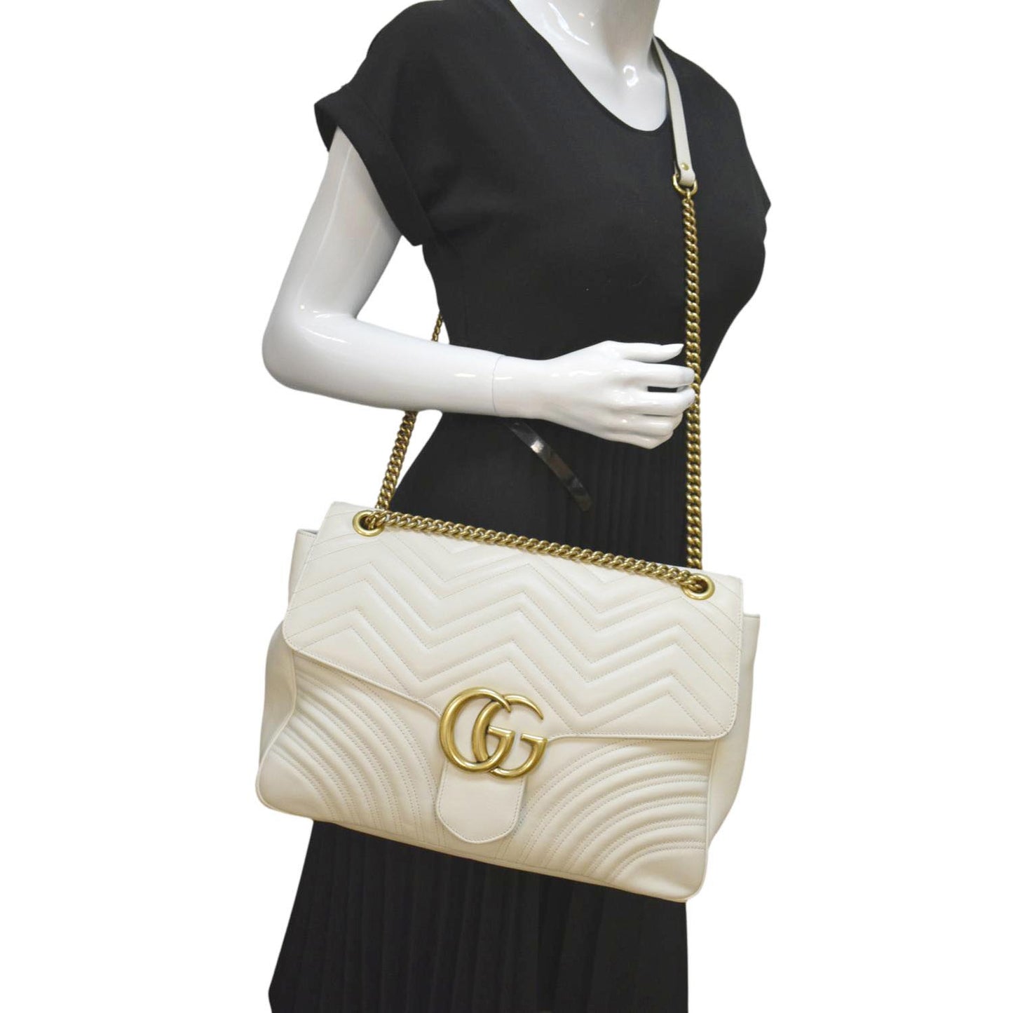 GUCCI  GG Marmont Large Matelasse Leather Shoulder Bag White 498090