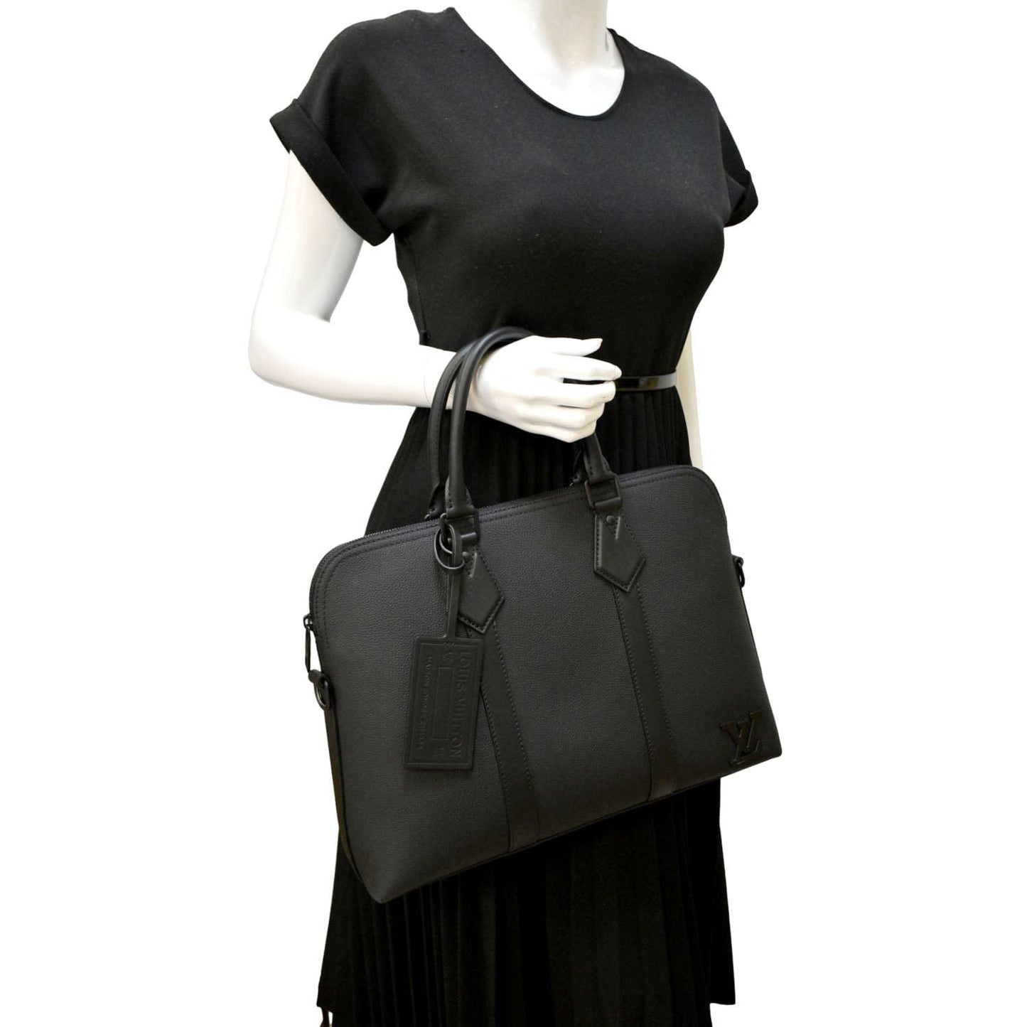 LOUIS VUITTON Takeoff Aerogram Grained Calf Leather Briefcase Black
