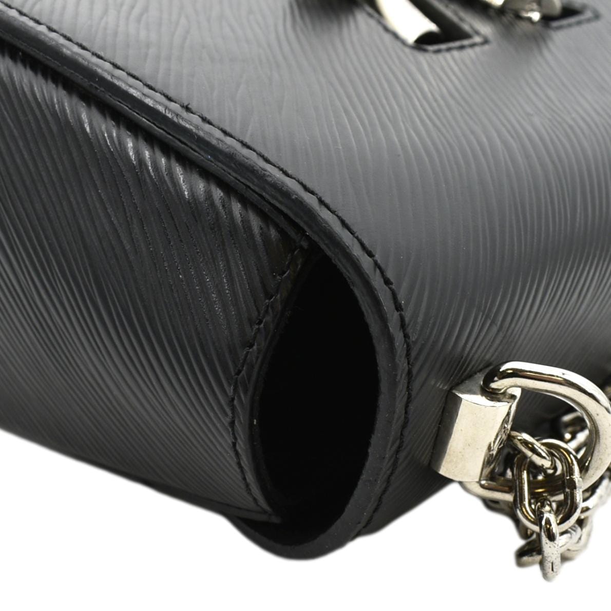 LOUIS VUITTON LV Twist MM Epi Leather Shoulder Bag Black
