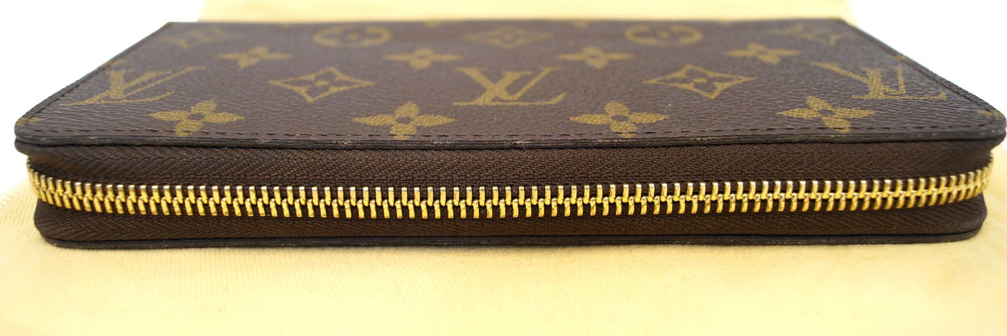LOUIS VUITTON Monogram Canvas Zippy Long Wallet